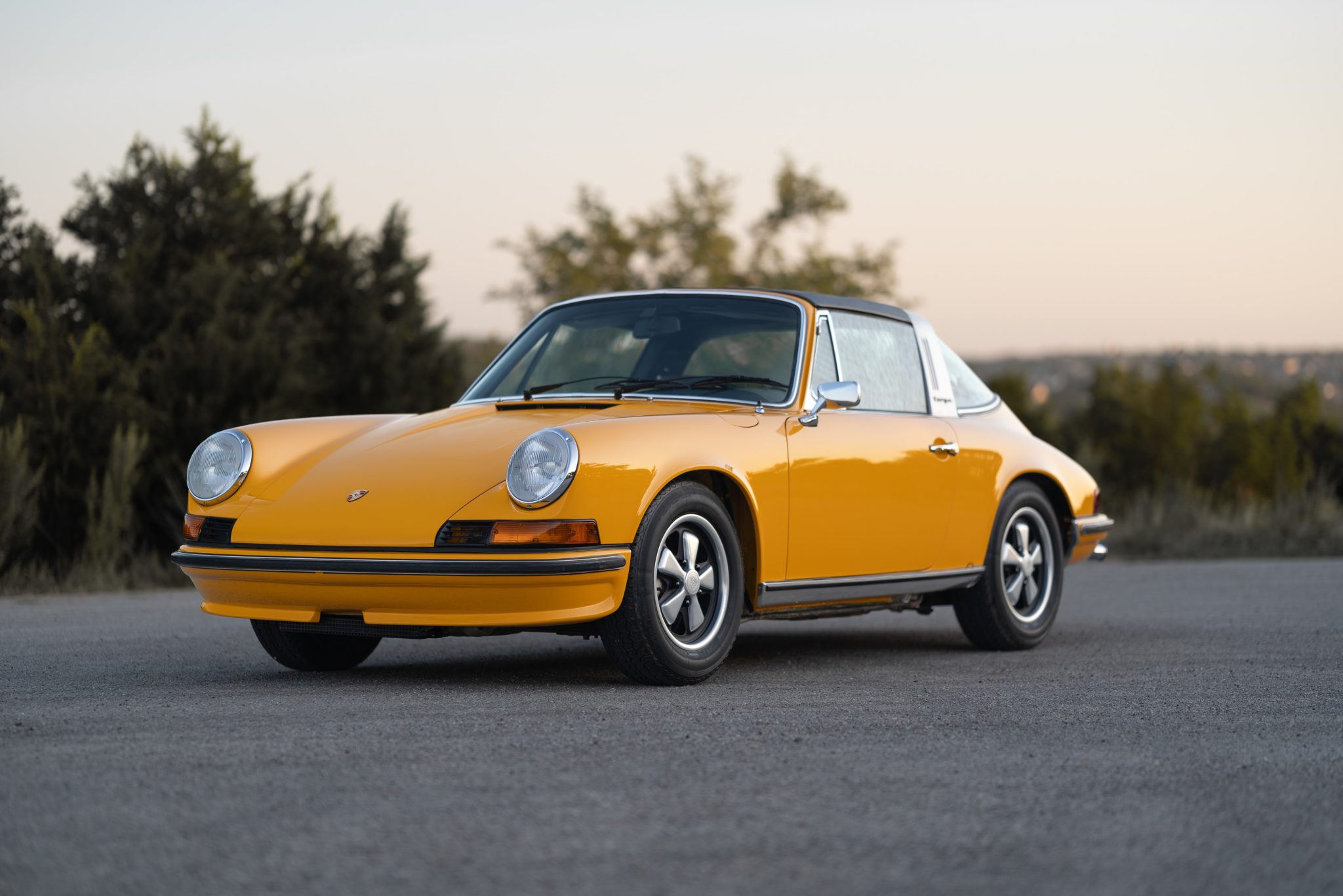 Porsche LWB 911S (1969-1973) 1973 à vendre – Targa Signal Yellow à flat-six 2,4 litres