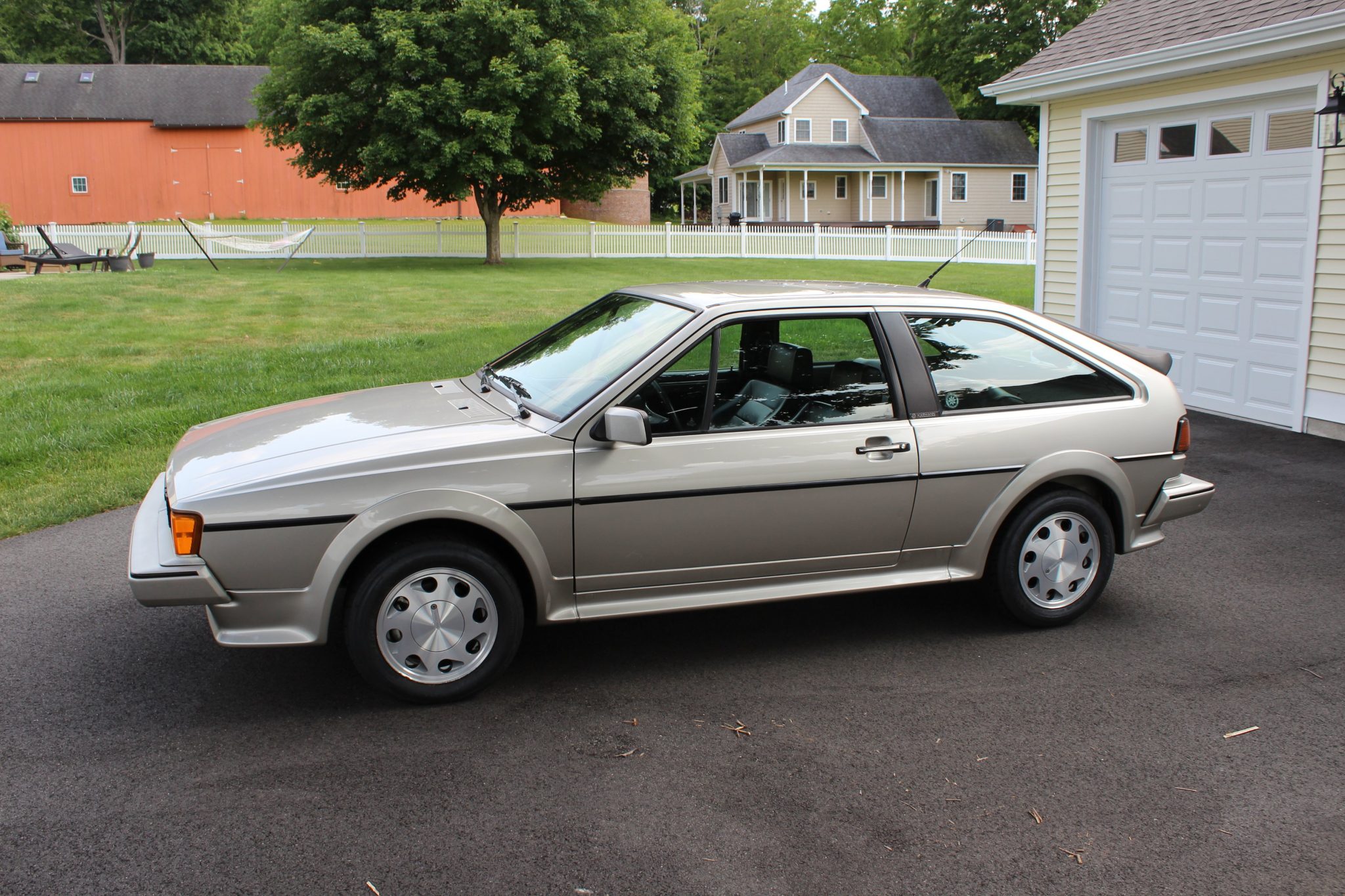Volkswagen Scirocco 1987 à vendre – Coupé Flash Silver à boîte cinq rapports