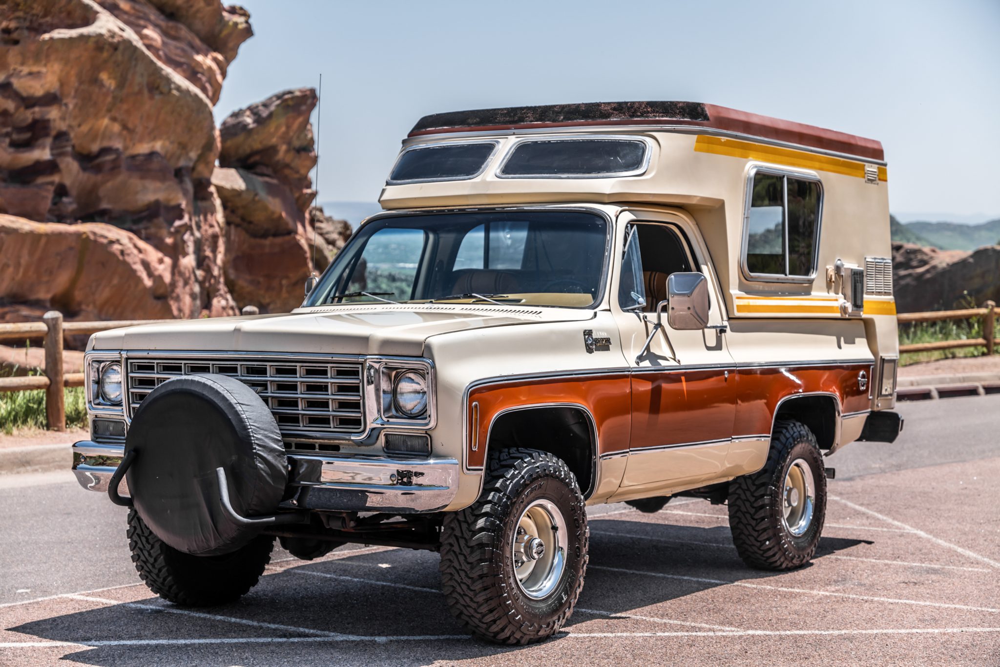 Chevrolet K5 Blazer 1973-1991 de 1976 à vendre – Camper Chalet à toit relevable et V8