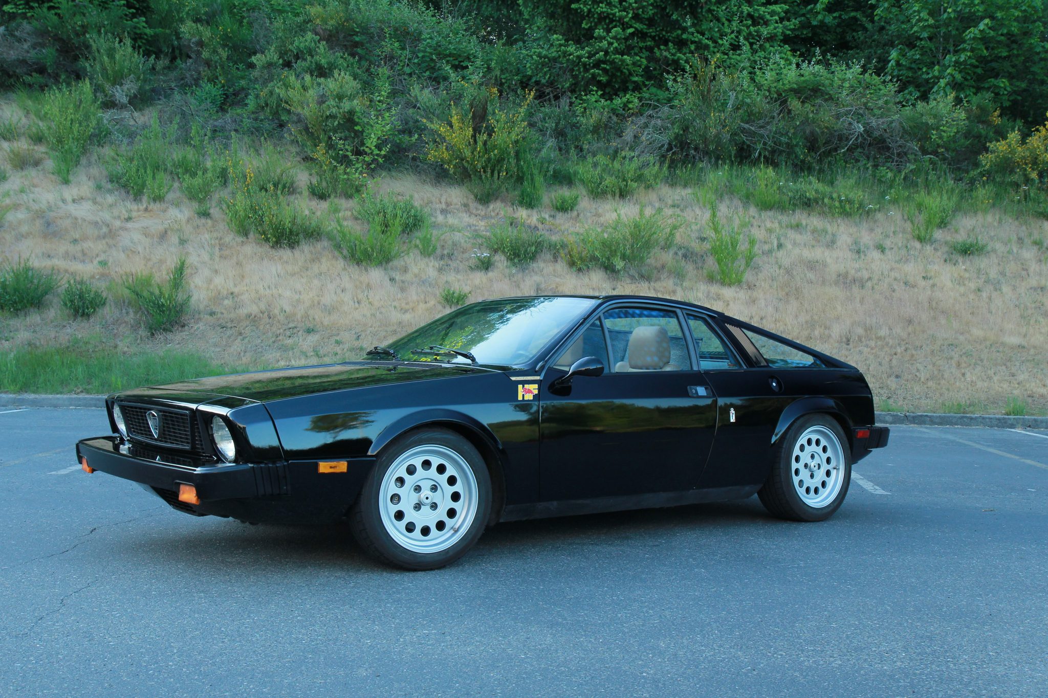 1977 Lancia Scorpion / Montecarlo zu verkaufen – Schwarzer italienischer Mittelmotor-Sportwagen
