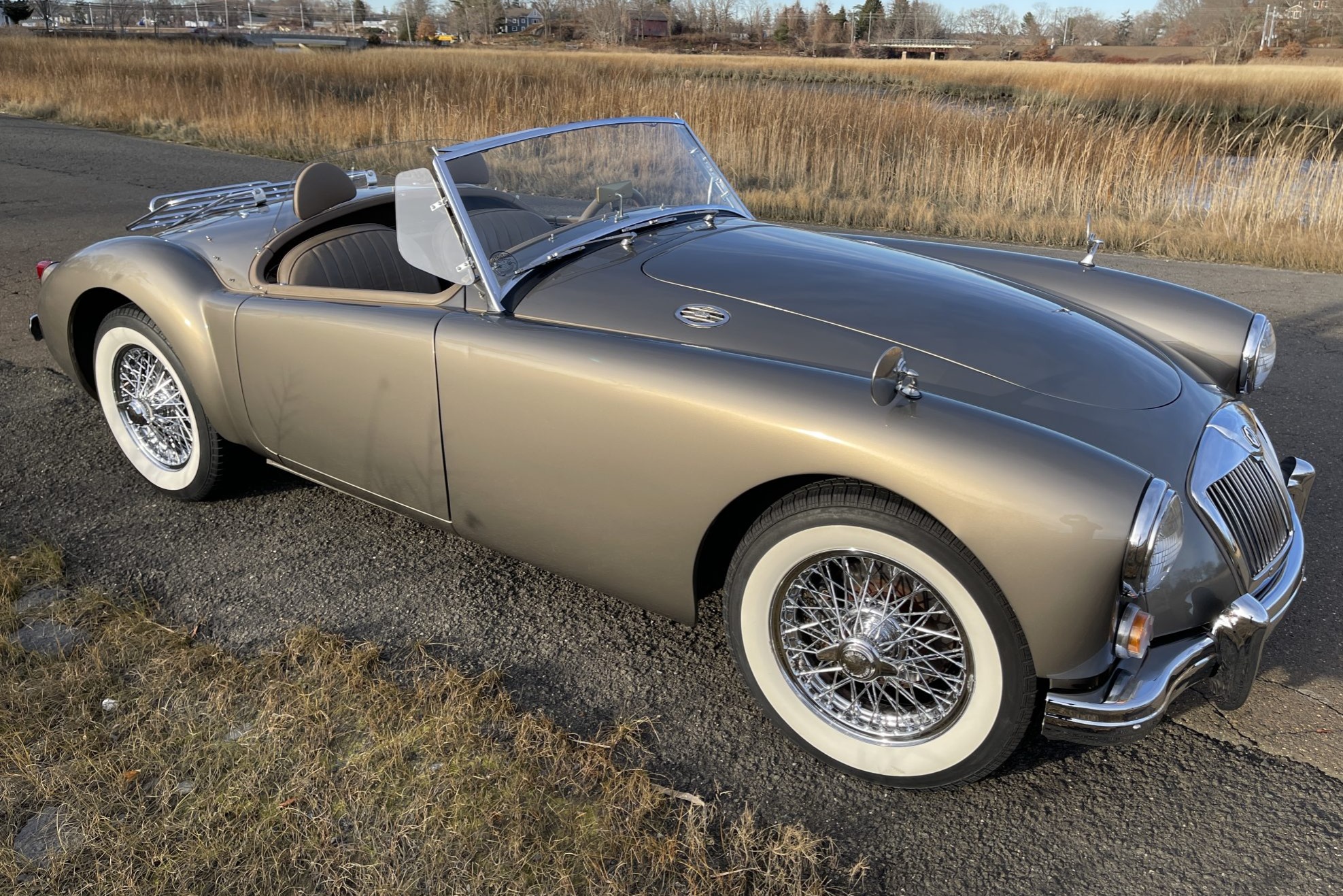 1958 MG A zu verkaufen – Metallic-beiger Roadster mit aufgeladenem 1,8-Liter-Motor