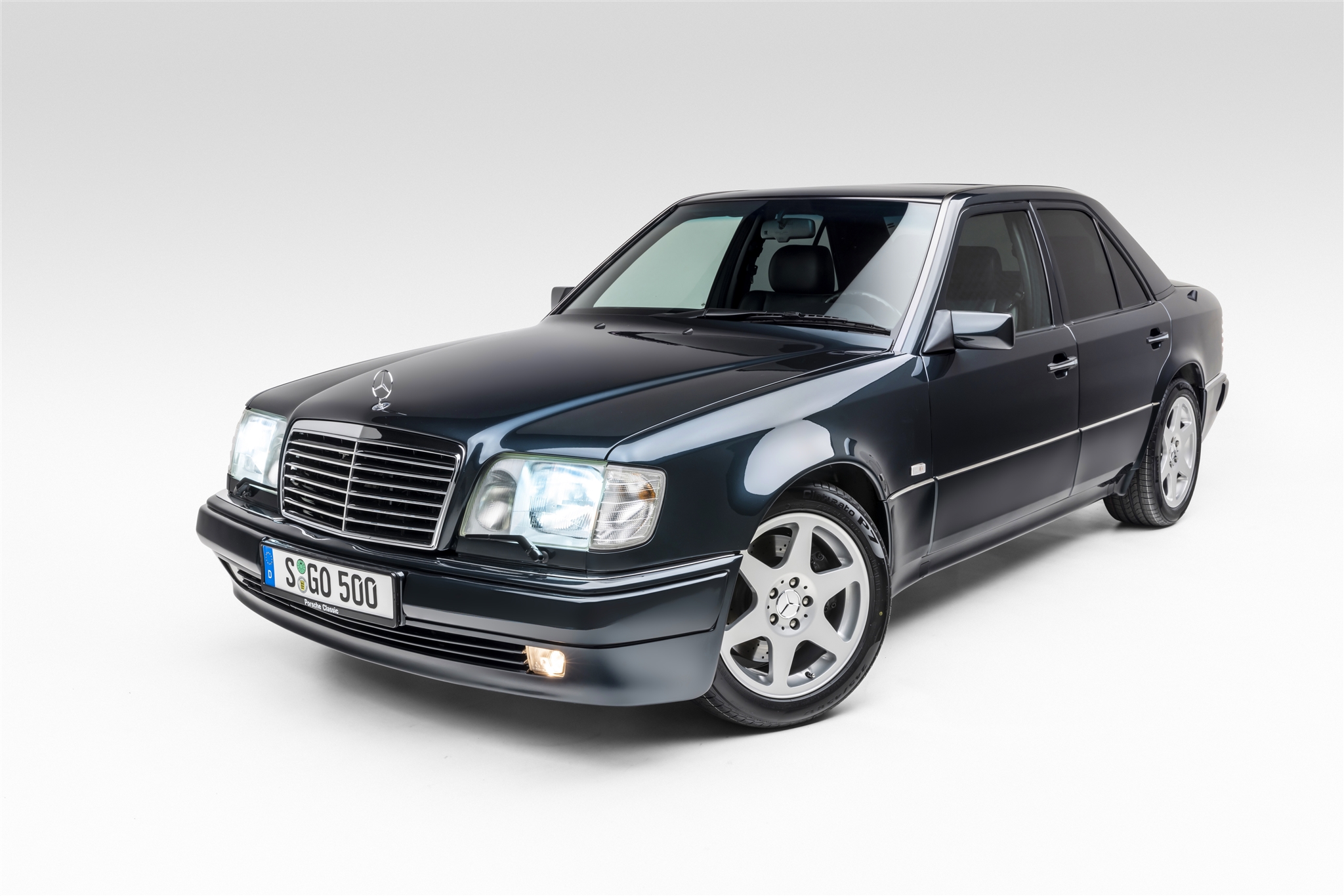 1994 Mercedes-Benz 500E & E500 for Sale – Sapphire Black M119 V8 Super Sedan