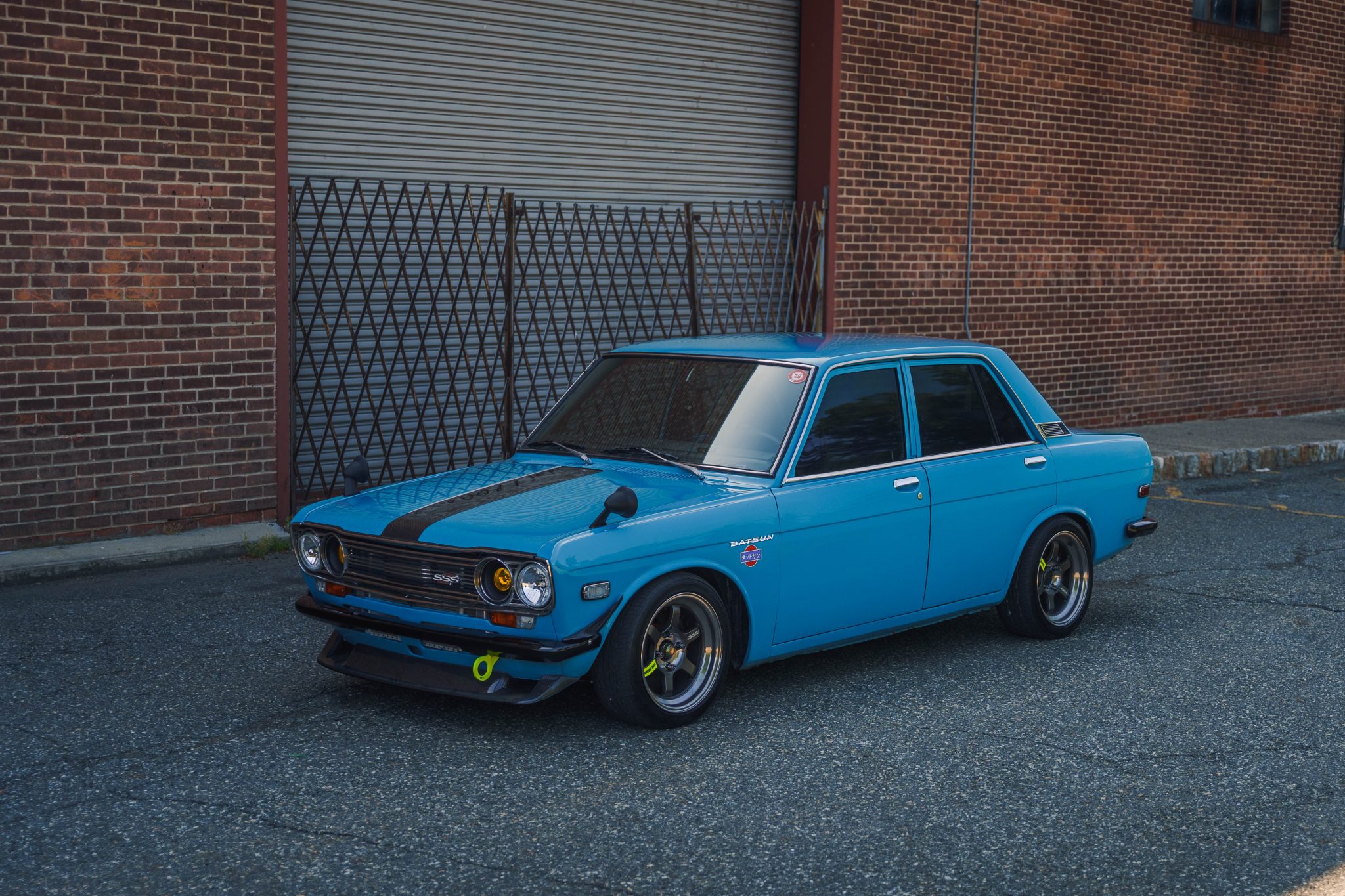 1971 Datsun 510 for Sale – Blue SR20DET Six-Speed Restomod Sedan