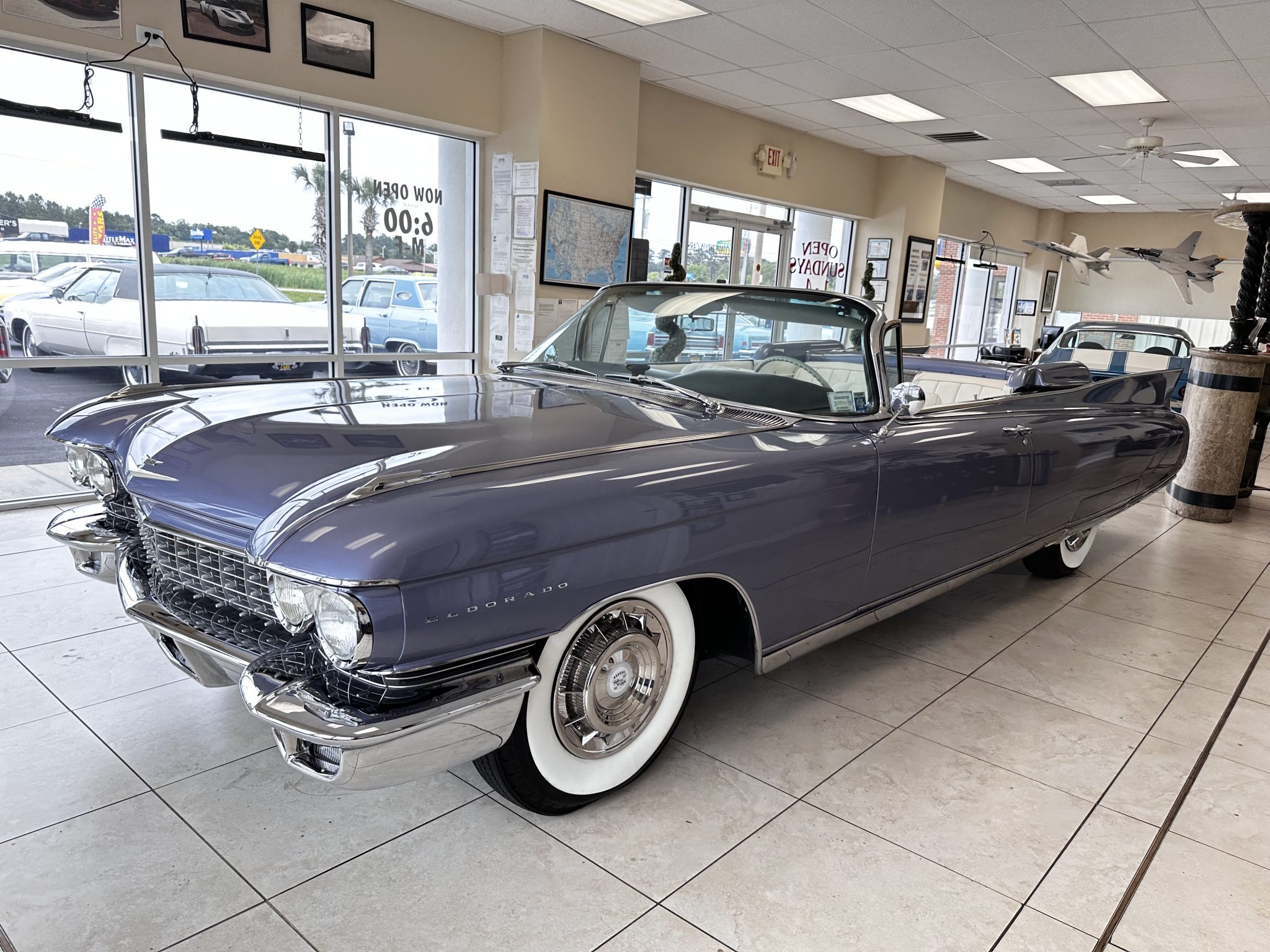 Cadillac Eldorado 1960 (1959-1960) à vendre – Cabriolet violet à V8 390ci