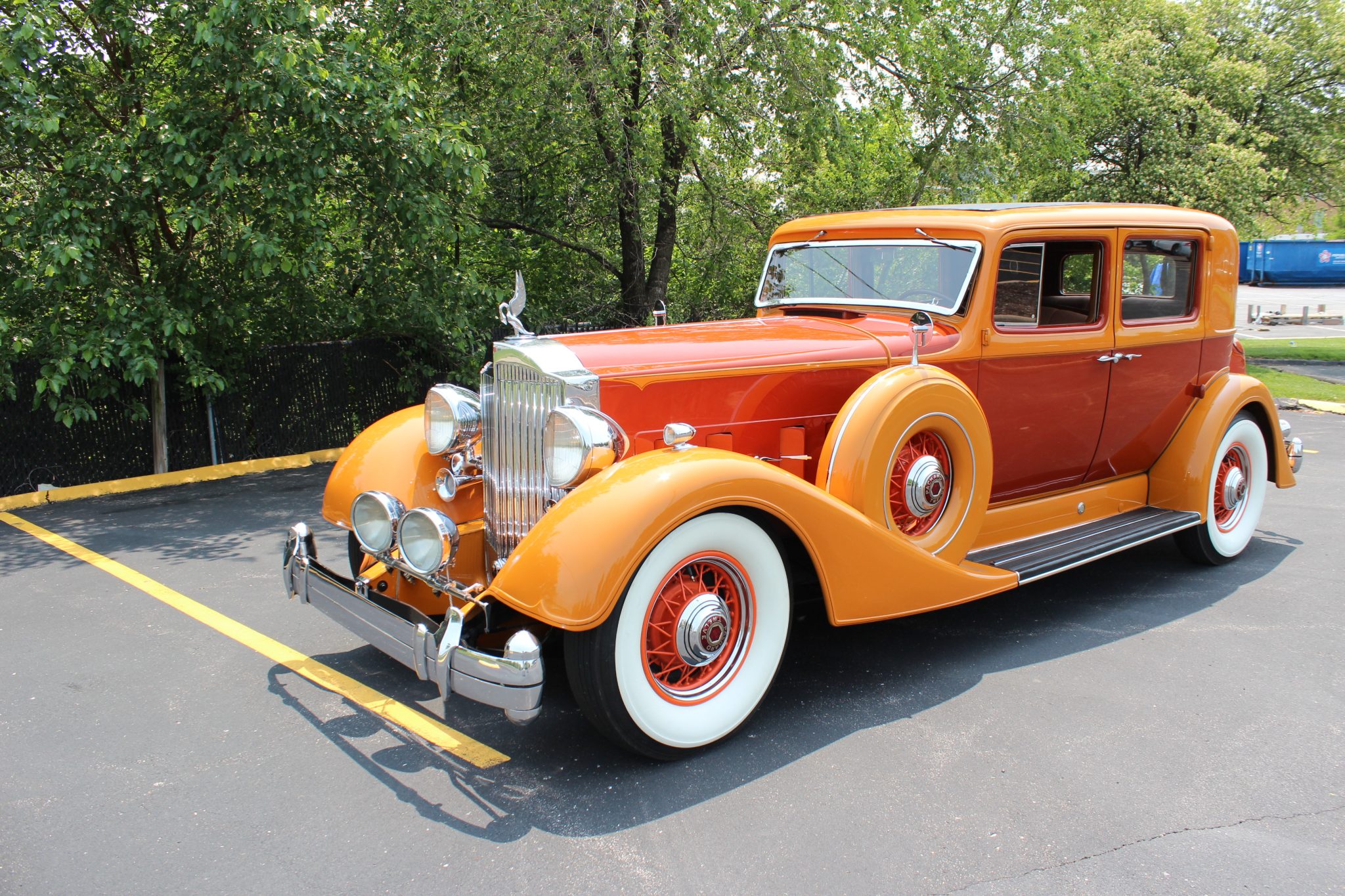 Packard Twelve 1934 à vendre – Club Sedan V12 orange bicolore