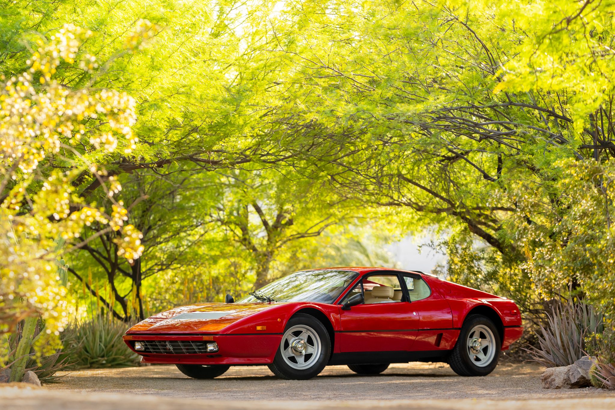 1984 Ferrari Berlinetta Boxer for Sale – Red 4.9-Liter Flat-12 Five-Speed