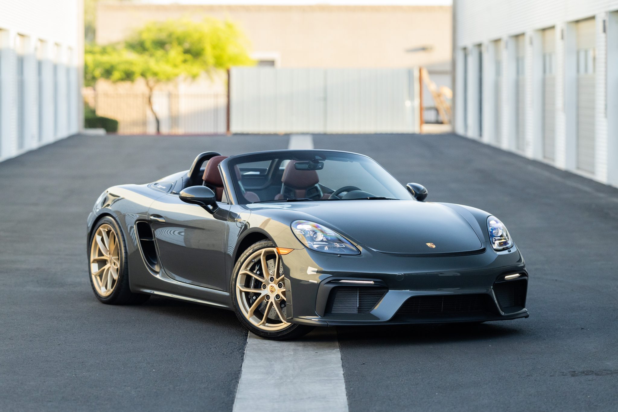 2023 Porsche 982 718 Boxster zu verkaufen – Slate Gray 4,0-Liter-Roadster mit Sechsganggetriebe