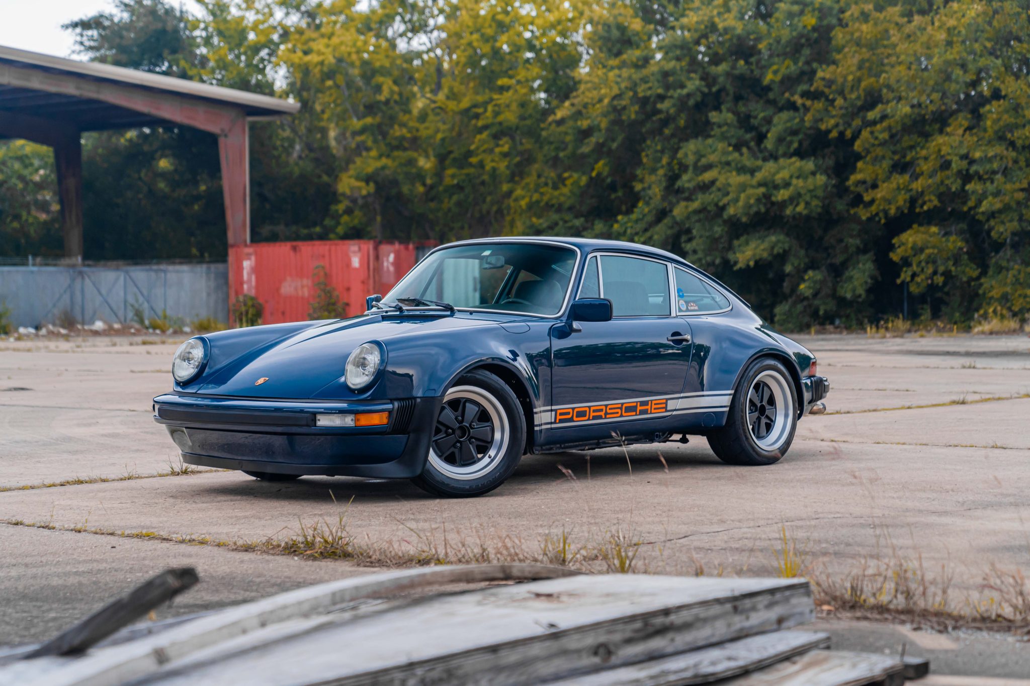 1977 Porsche 911 1974-1977 à vendre – Restomod bleu 3,2 litres refroidi par air