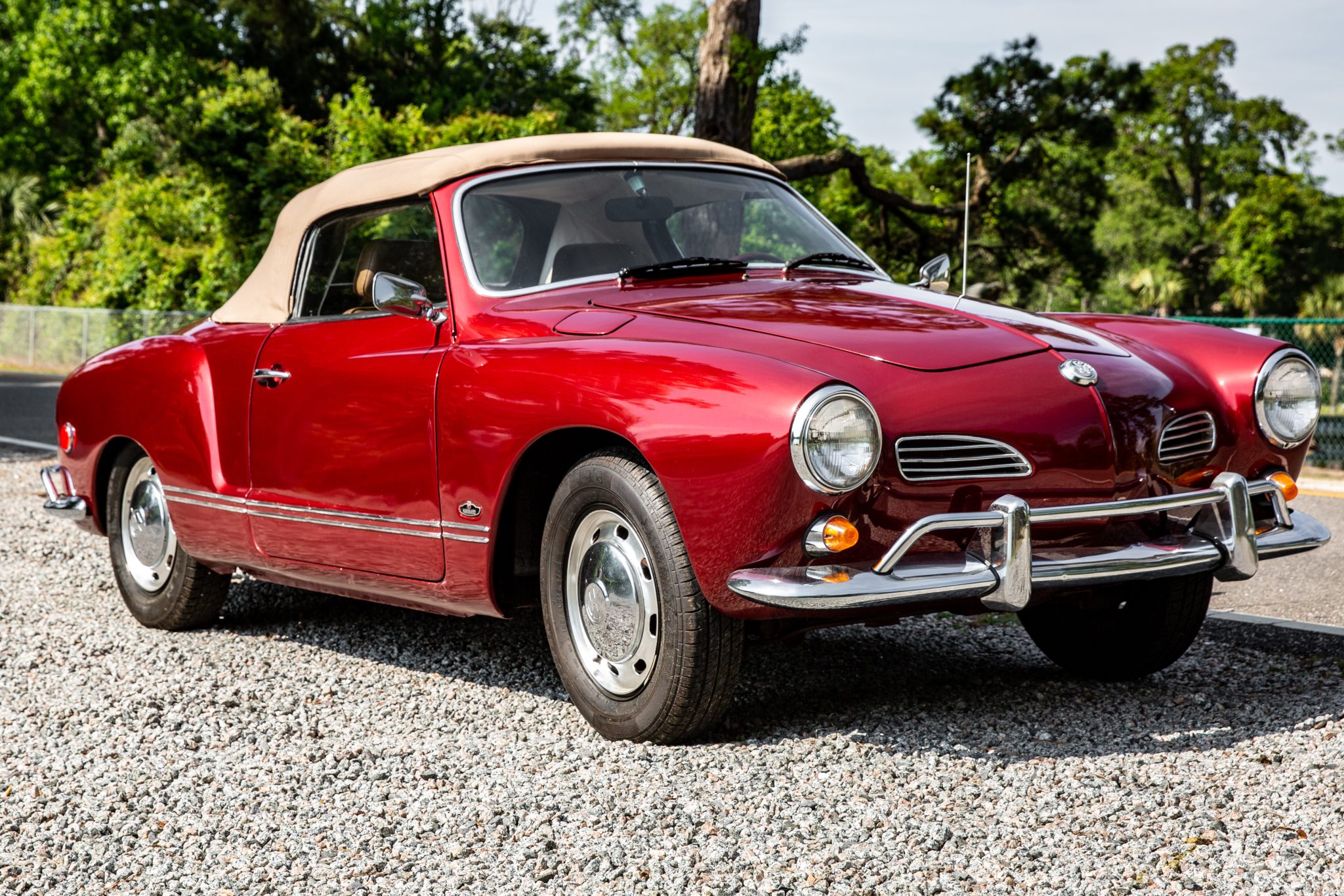 1969 Volkswagen Karmann Ghia zu verkaufen – Metallic Red luftgekühltes Cabriolet