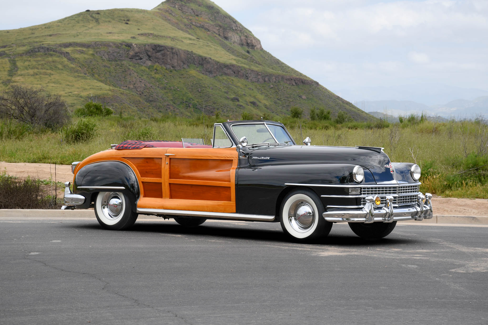 1947 Chrysler Town & Country zu verkaufen – Schwarzes Straight-Eight-Cabriolet mit Holzdekor