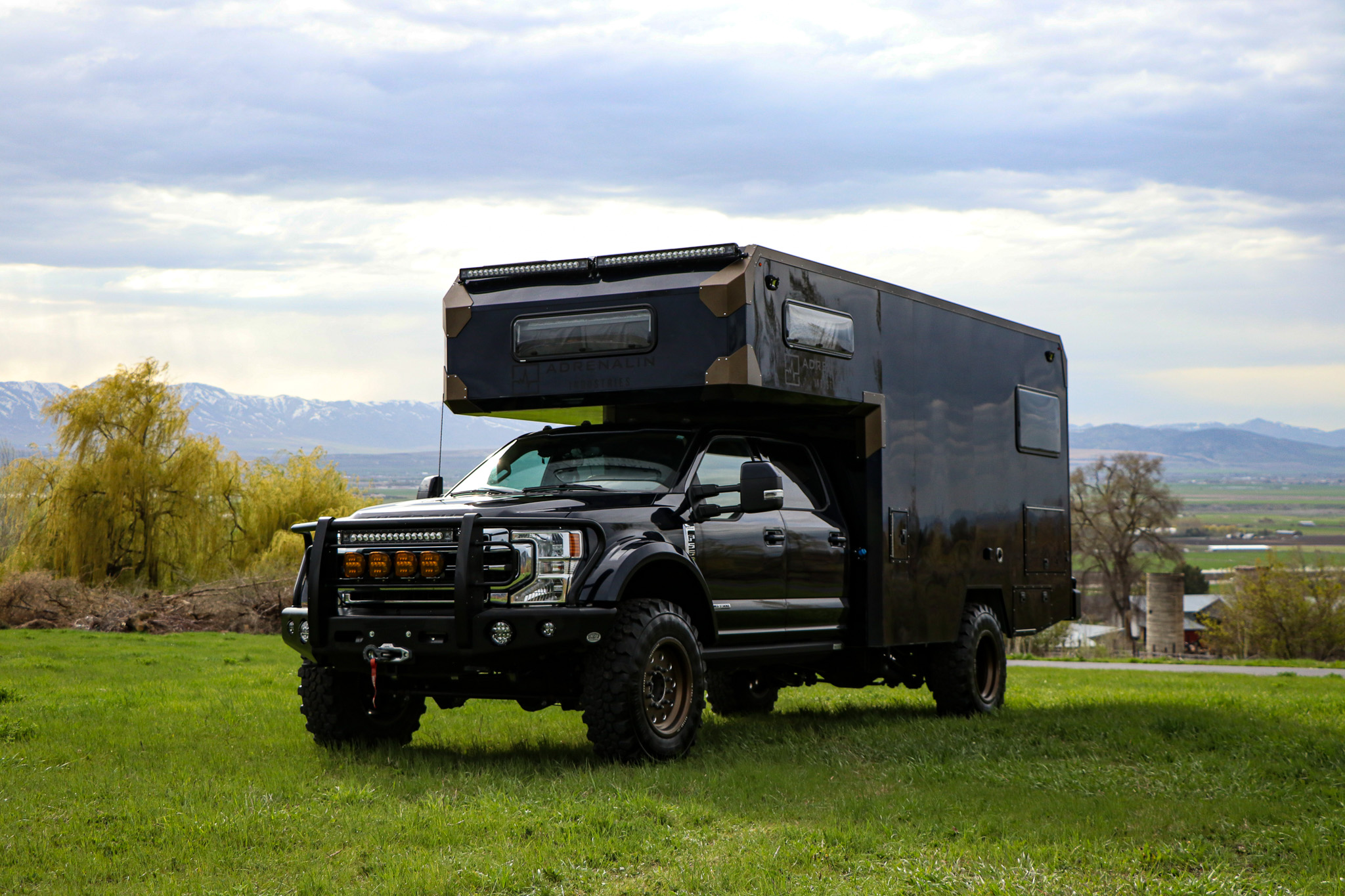 2022 Ford Super Duty 2017-2022 for Sale – Antimatter Blue Power Stroke Expedition Camper