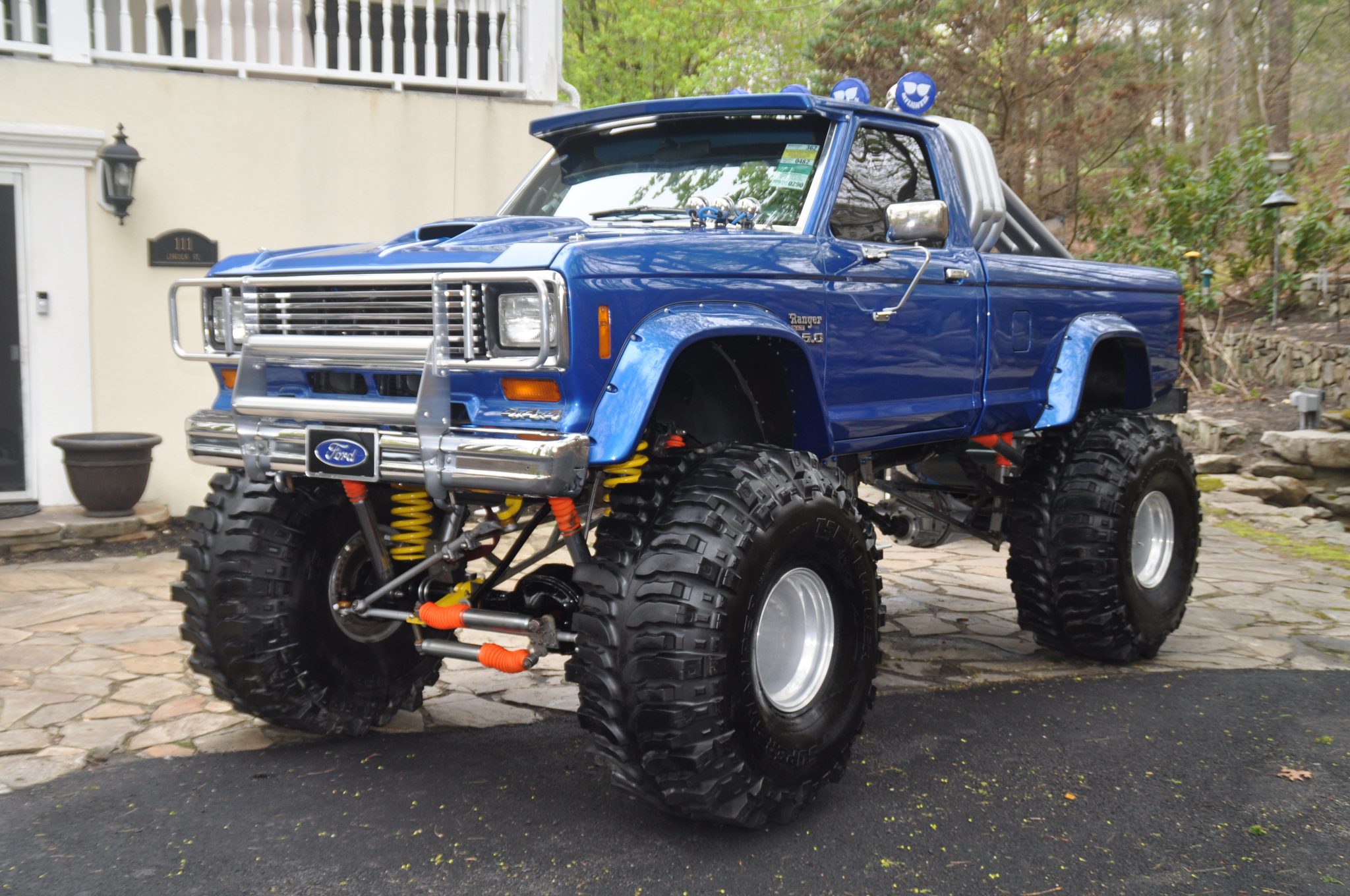 1984 Ford Ranger 1983-1992 à vendre – Pick-up Blue V8 4x4 à quatre roues directrices