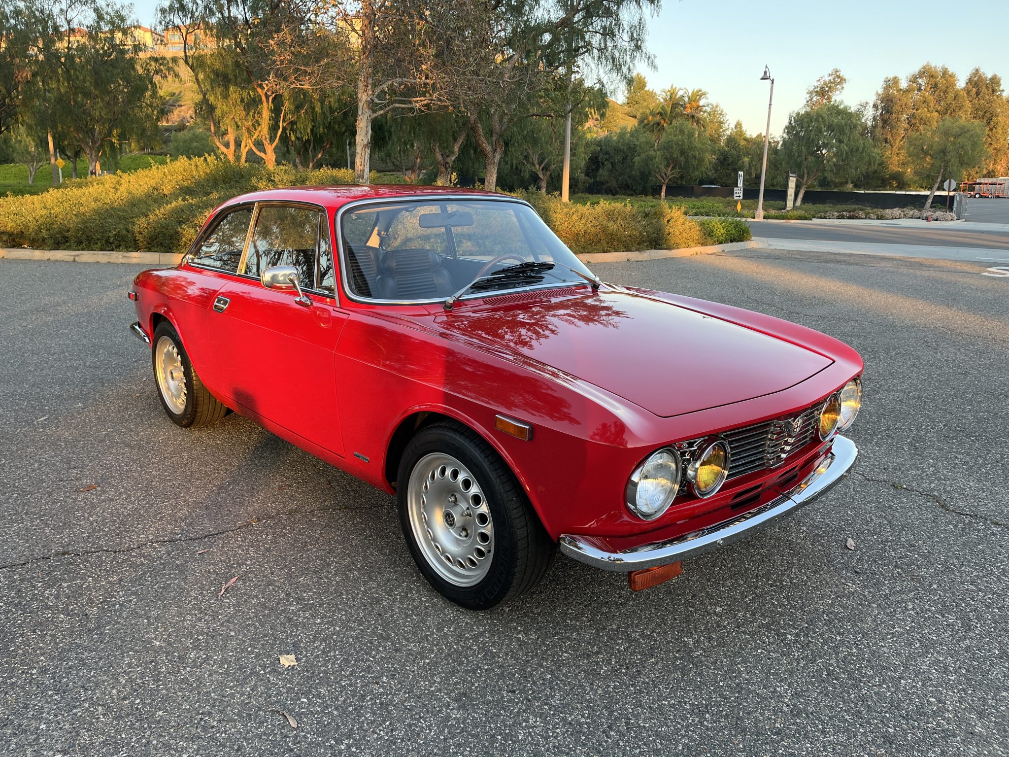 1972 Alfa Romeo 105/115 Series Coupe for Sale – Red 2.0-Liter Five-Speed Italian Coupe