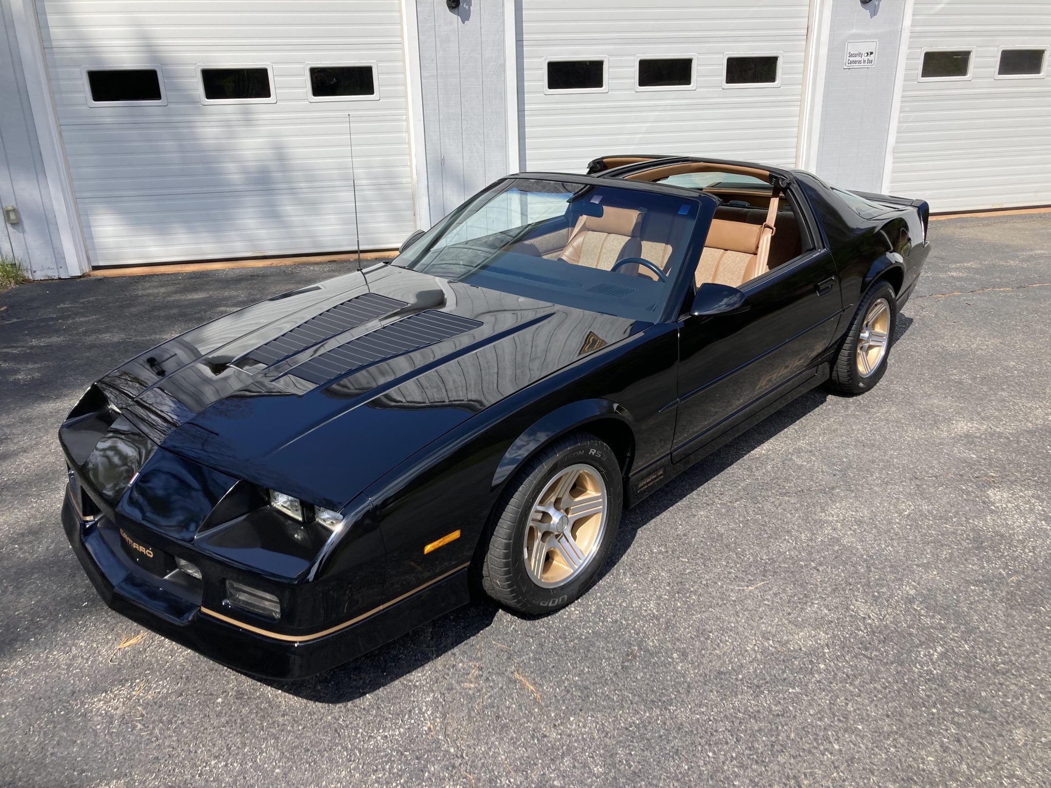 1988 Chevrolet Camaro 3rd Generation 1982-1992 à vendre – Coupé Z28 Black V8 5,7 litres