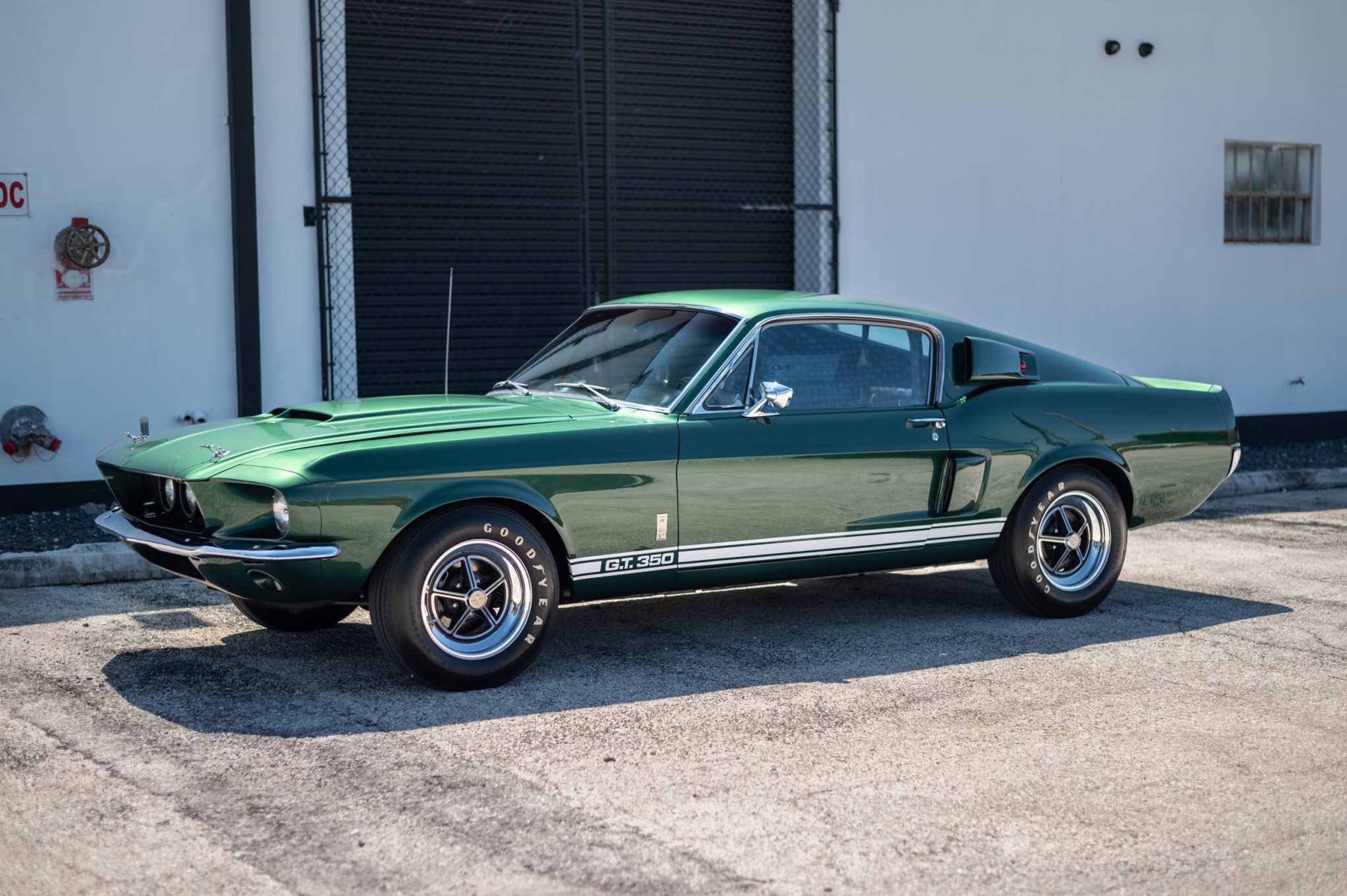1967 Shelby Mustang GT350 & GT500 zu verkaufen – Green HiPo V8 mit Viergang