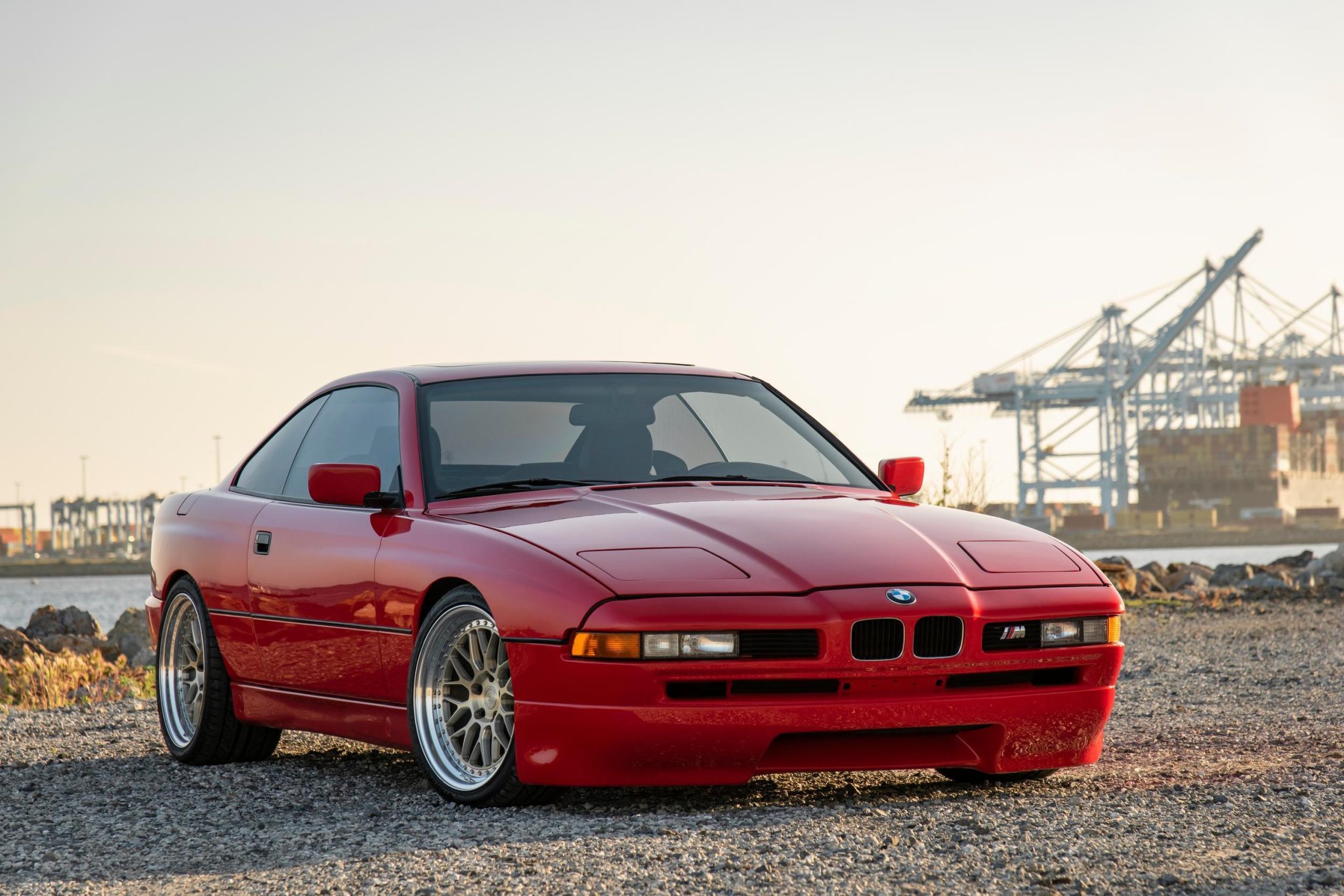 1991 BMW E31 8-Series zu verkaufen – Brilliant Red V12 mit Sechsgang-Handschaltung