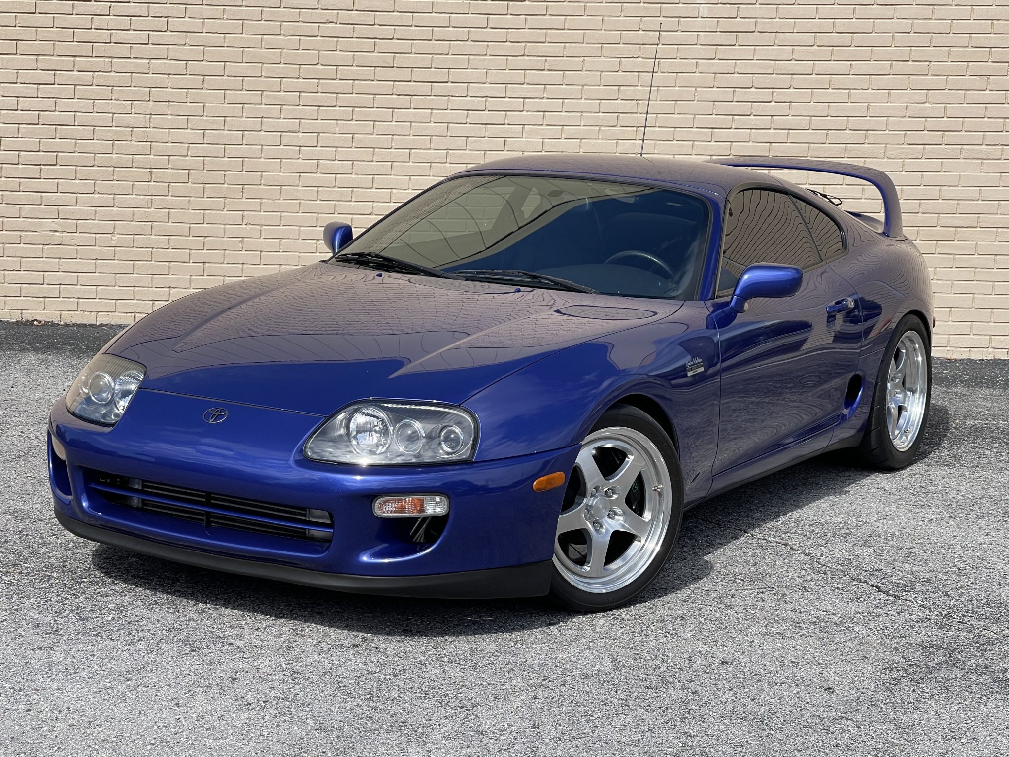 1997 Toyota Supra A80 (1993-2002) for Sale – Royal Sapphire Blue Single-Turbo Six-Speed