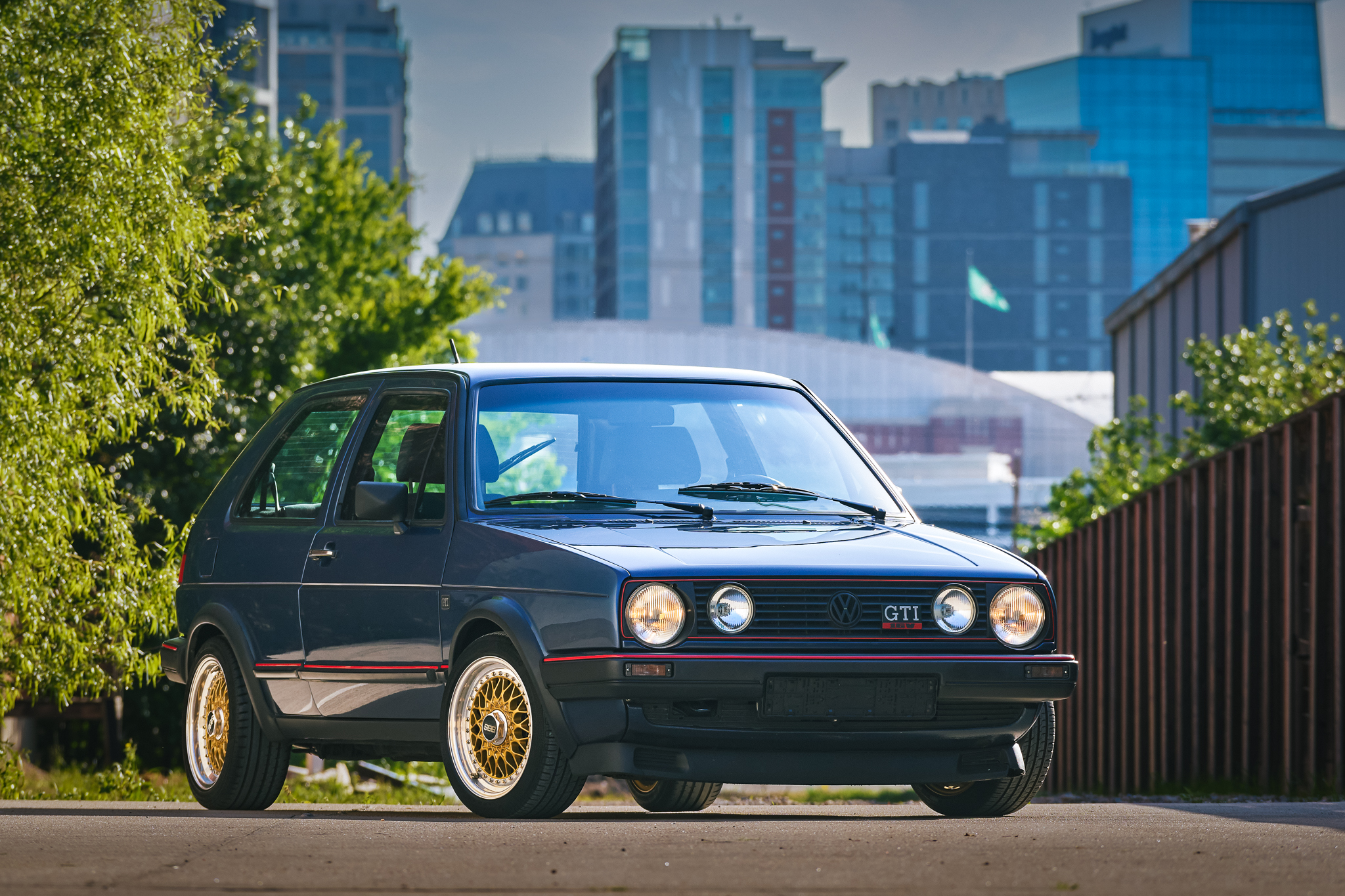 1987 Volkswagen GTI Mk2 zu verkaufen – Blue Kompaktsportler mit Kompressor und Fünfgang
