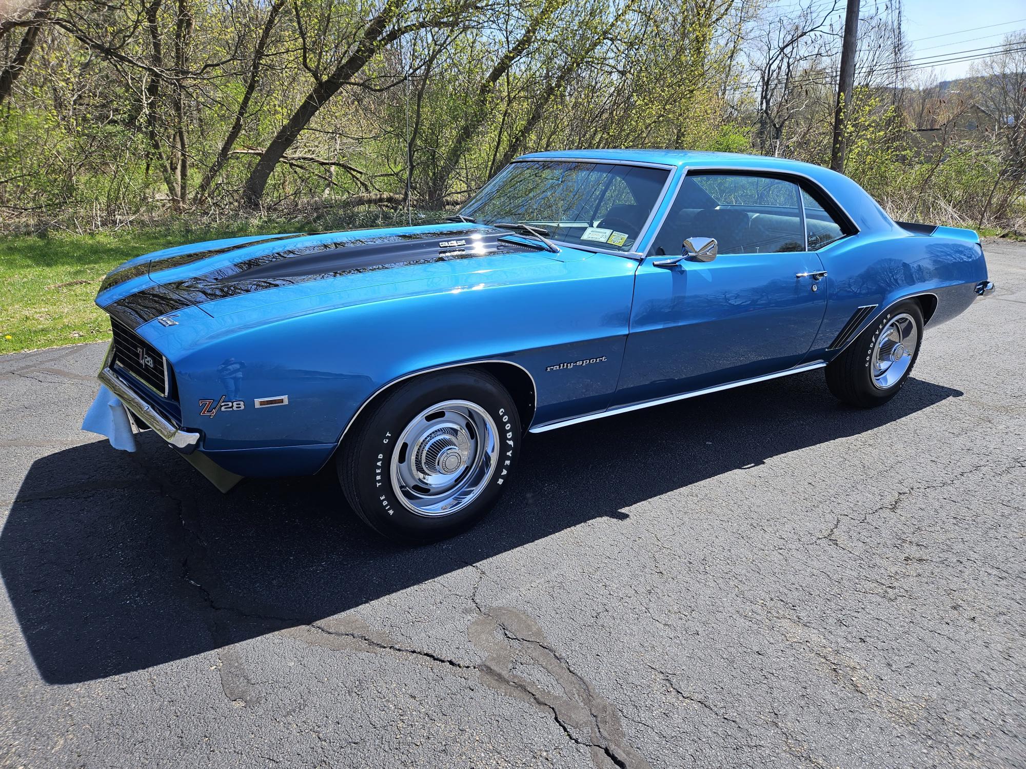 1969 Chevrolet Camaro 1st Generation 1967-1969 for Sale – Blue 302 V8 Four-Speed Classic
