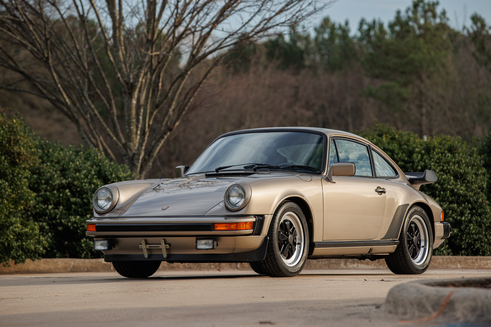 1983 Porsche 911SC for Sale – Platinum Metallic Five-Speed Air-Cooled Classic