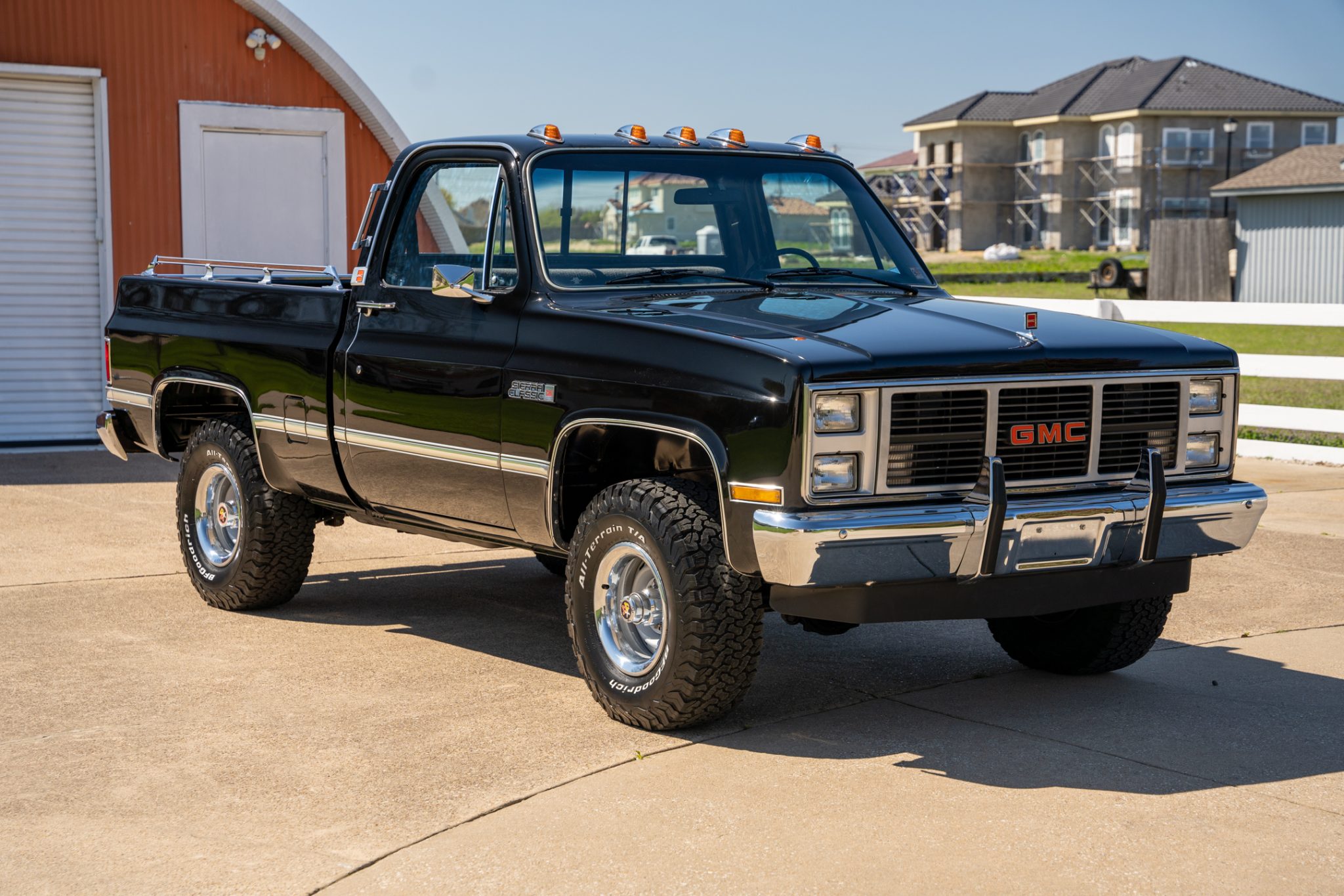1985 GMC C/K 1973-1991 zu verkaufen – Black V8 4x4 Pickup mit Viergang