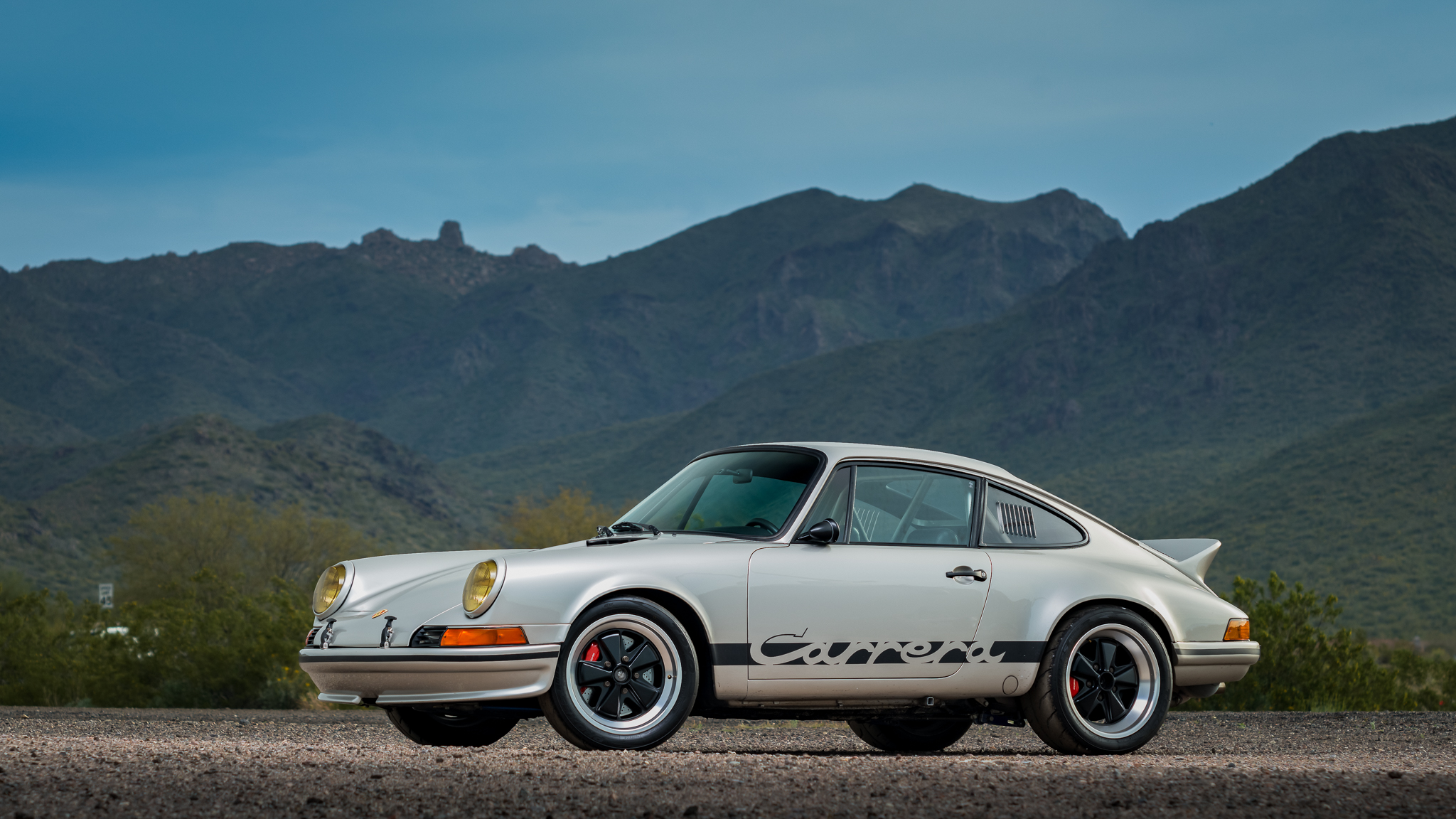 1984 Porsche 911 Carrera 3.2 for Sale – Silver Twin-Plug 3.4L Five-Speed