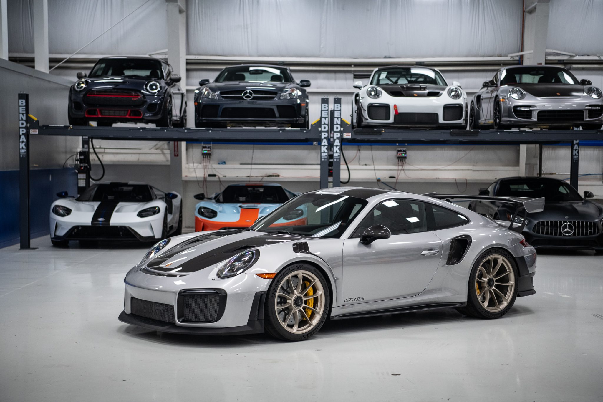 2018 Porsche 991 GT2 for Sale – GT Silver Weissach Twin-Turbo GT2 RS