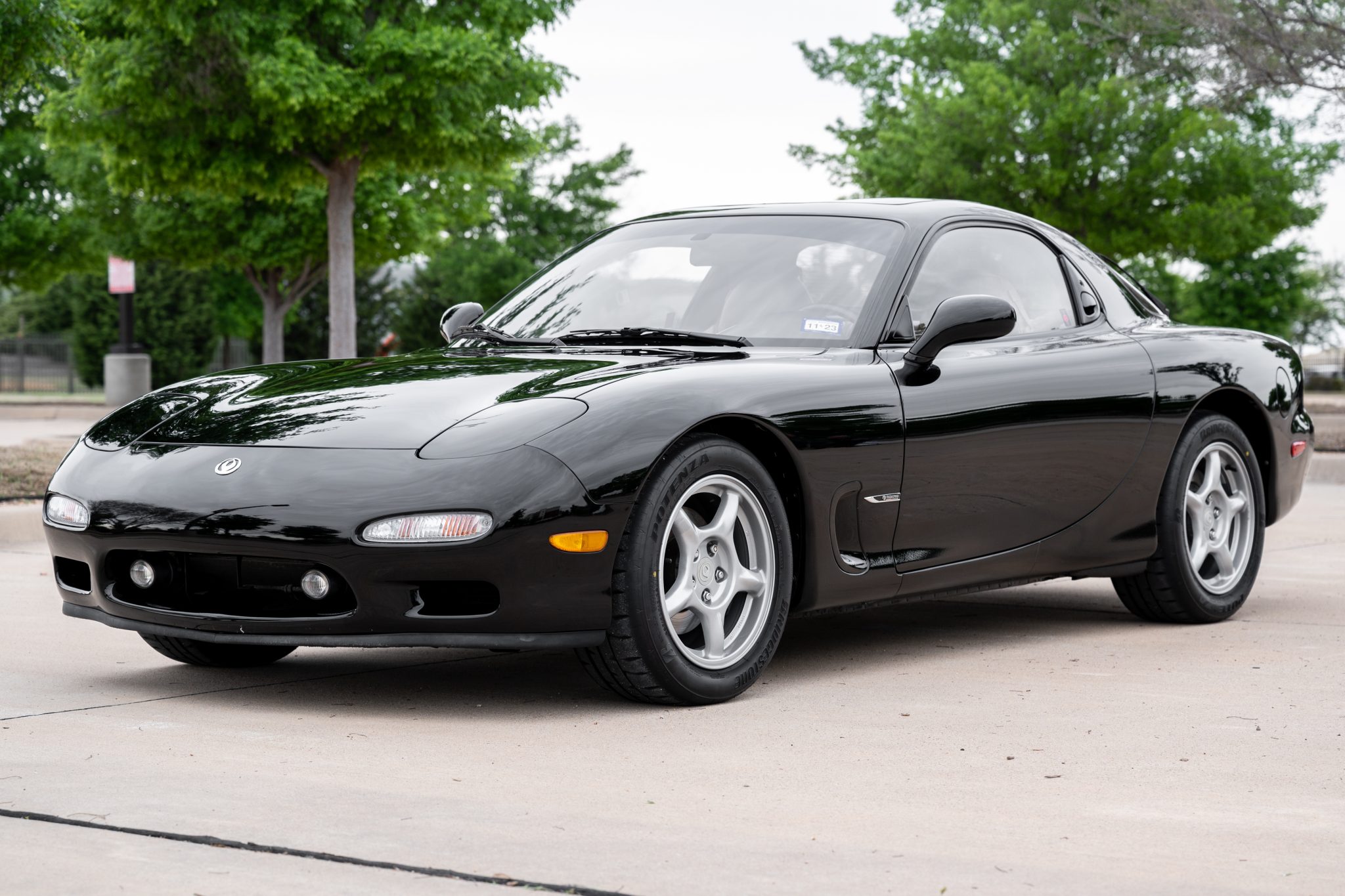 1993 Mazda RX-7 FD for Sale – Brilliant Black Twin-Turbo Rotary Five-Speed