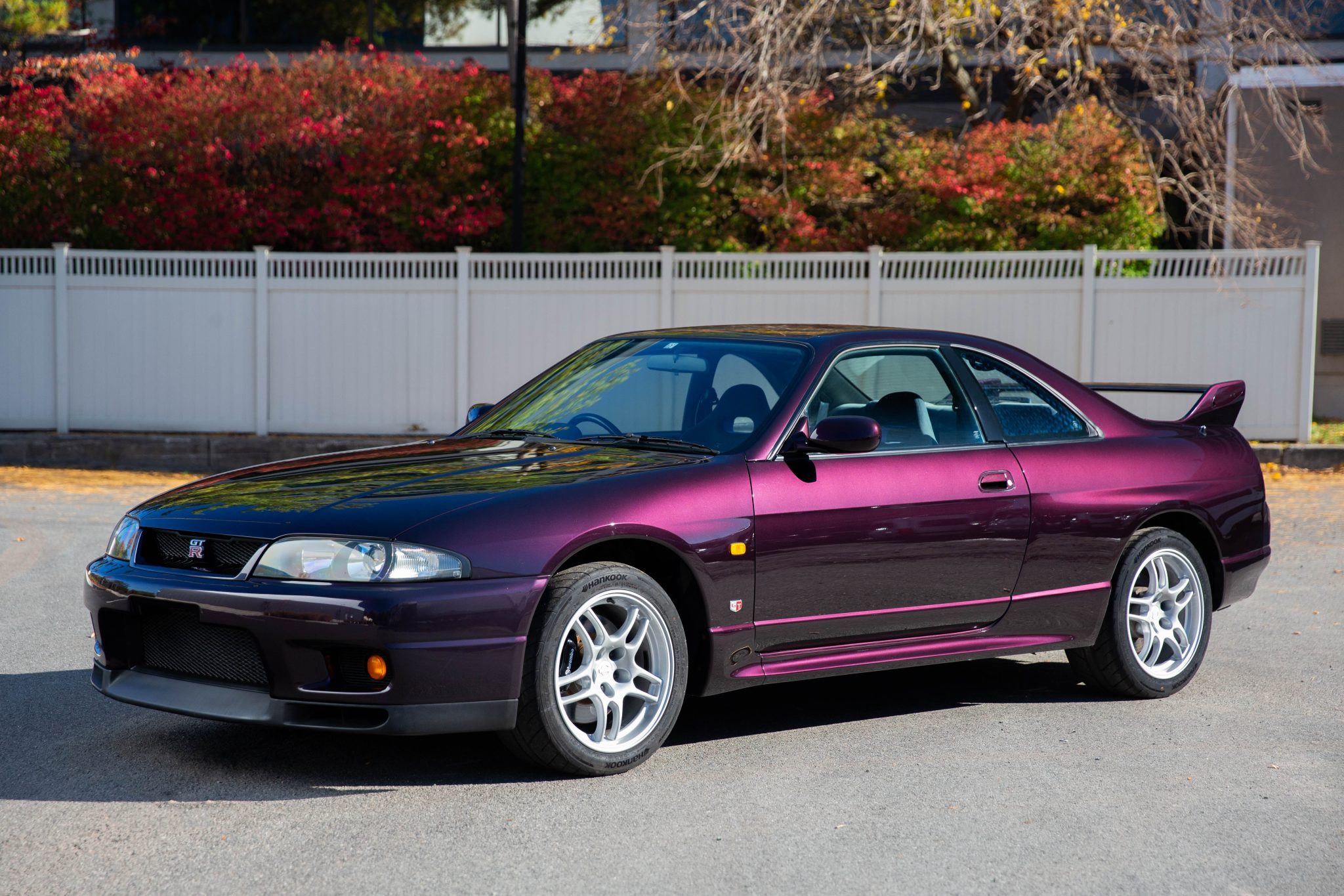 1996 Nissan R33 Skyline for Sale – Midnight Purple Twin-Turbo Five-Speed AWD