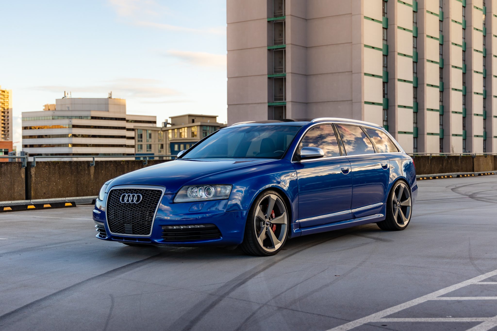 2006 Audi S6 for Sale – Sepang Blue V10 Performance Wagon