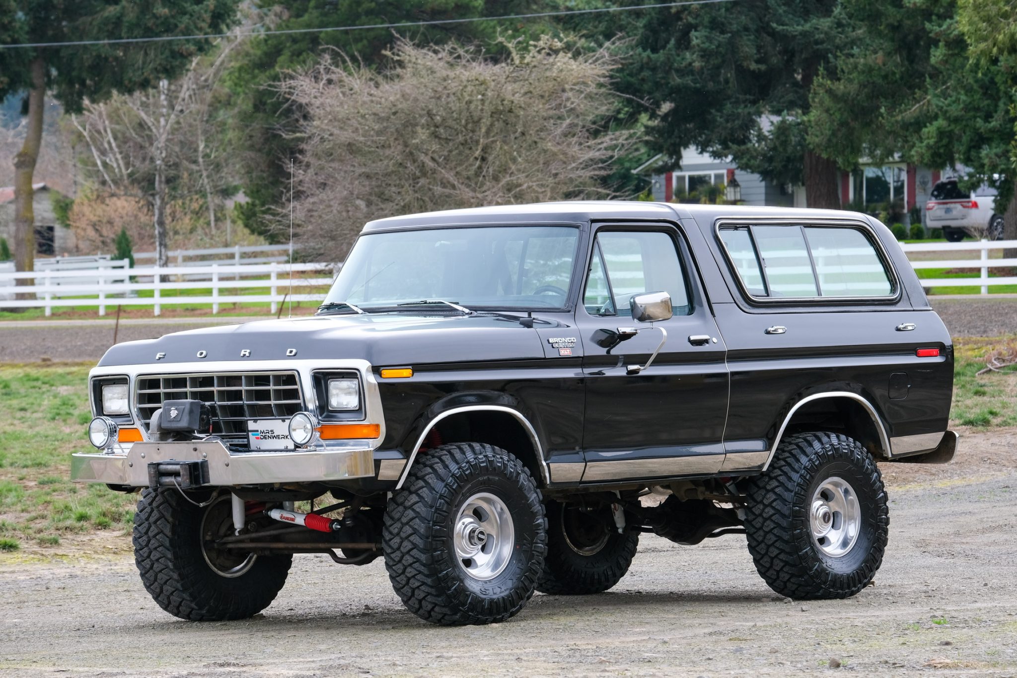 1978 Ford Bronco 2nd Generation 1978-1979 for Sale – Black 400ci V8 Lifted 4x4