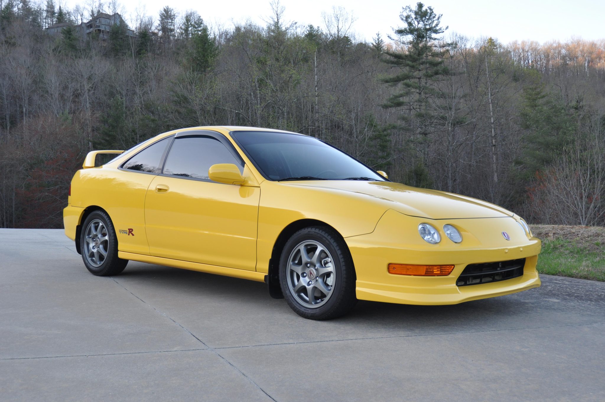 2001 Acura Integra Type R à vendre – Phoenix Yellow B18C5 à cinq rapports
