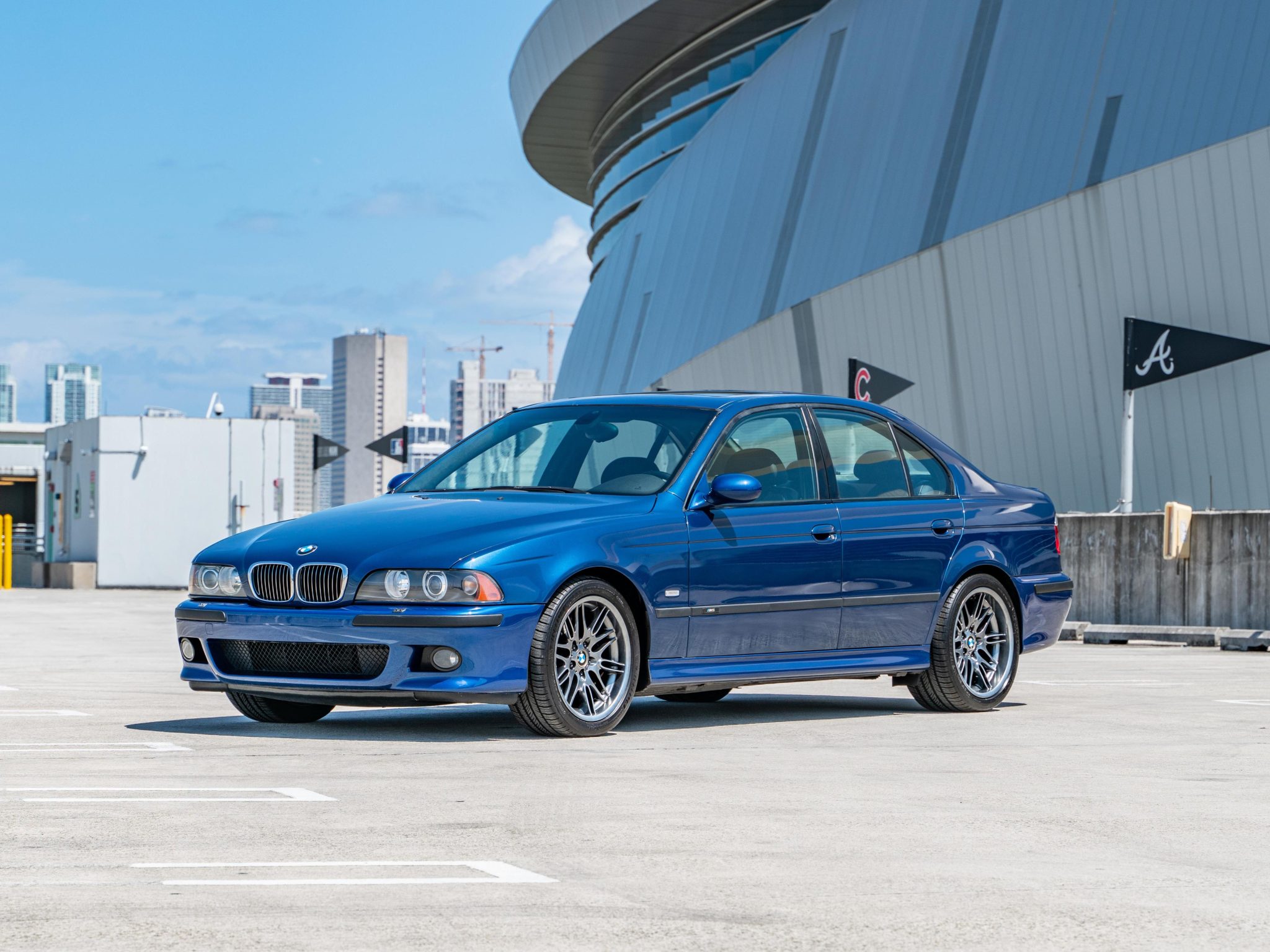 2002 BMW E39 M5 à vendre – Le Mans Blue S62 à boîte manuelle six rapports
