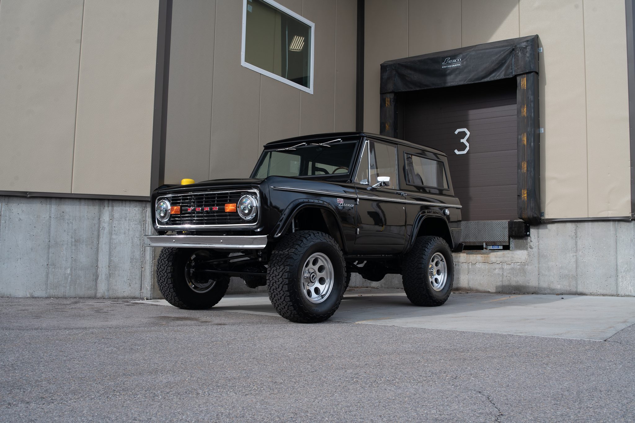 1969 Ford Bronco U13/U14/U15 1966-1977 zu verkaufen – Metallic Black Coyote-V8 Restomod