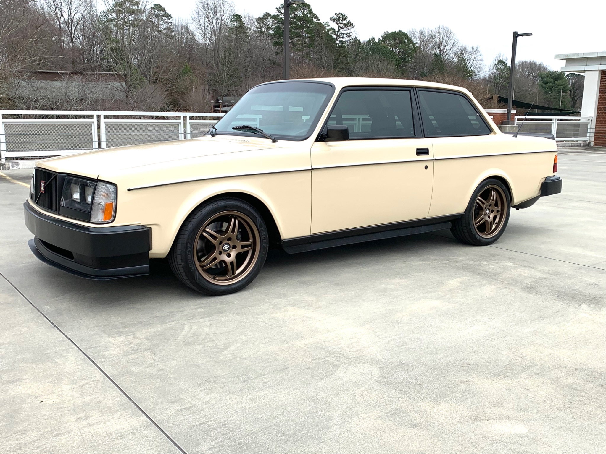 1982 Volvo 240 zu verkaufen – LS3-V8-Sleeper mit Fünfganggetriebe