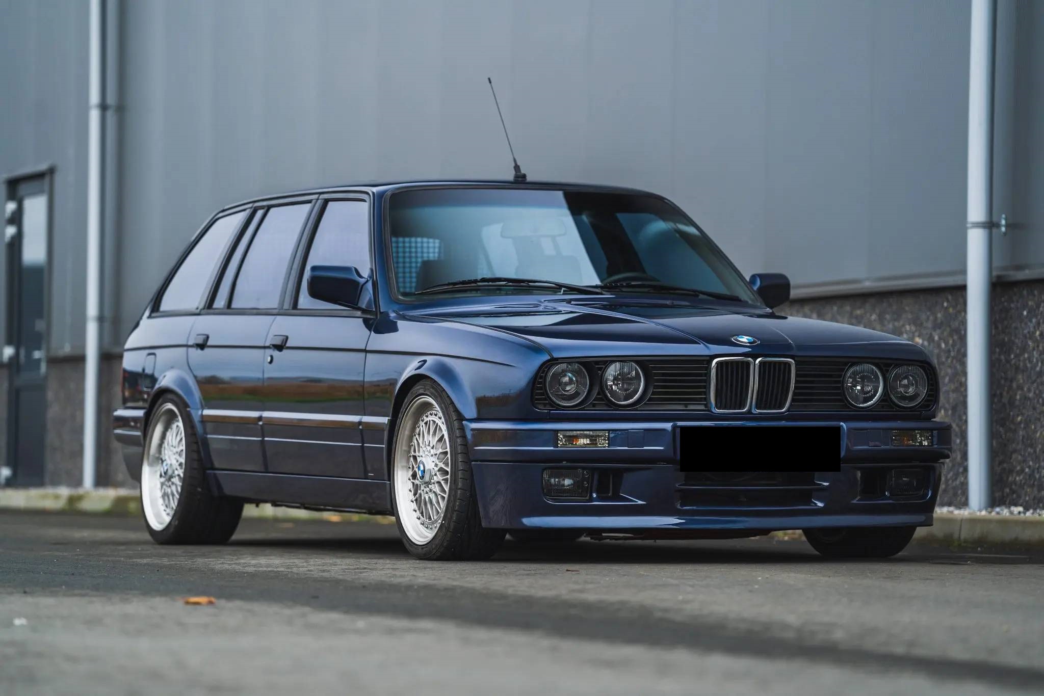 1990 BMW E30 3-Series Touring à vendre – Break M52 cinq rapports