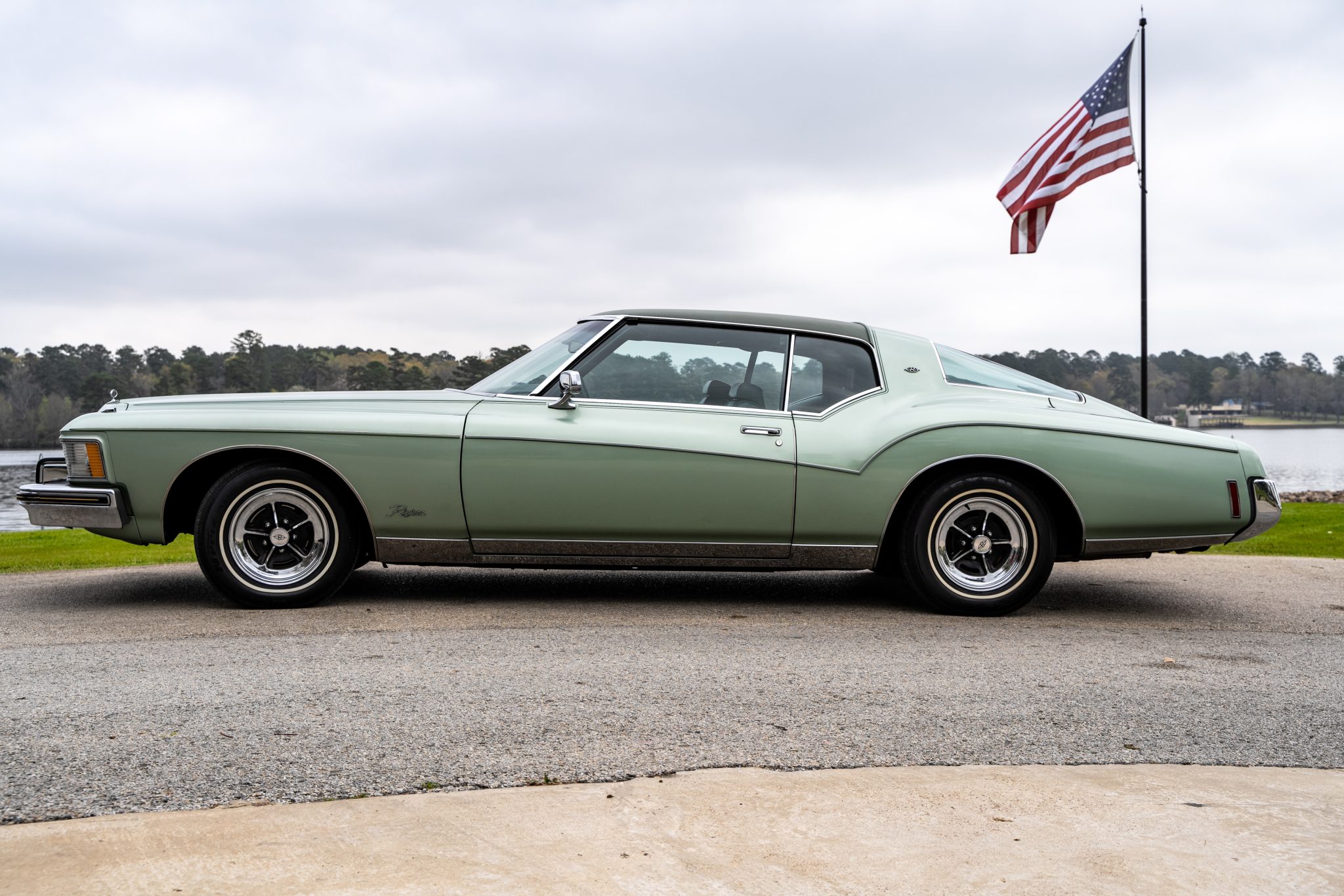 1973 Buick Riviera à vendre – Coupé Willow Green avec V8 455