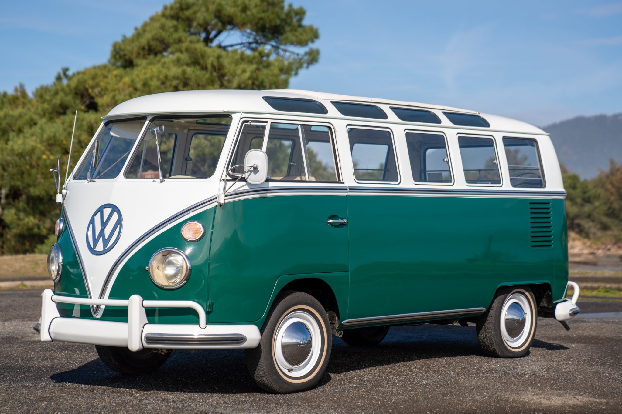 1967 Volkswagen Split-Window Bus zu verkaufen – Klassiker in Grün und Weiß