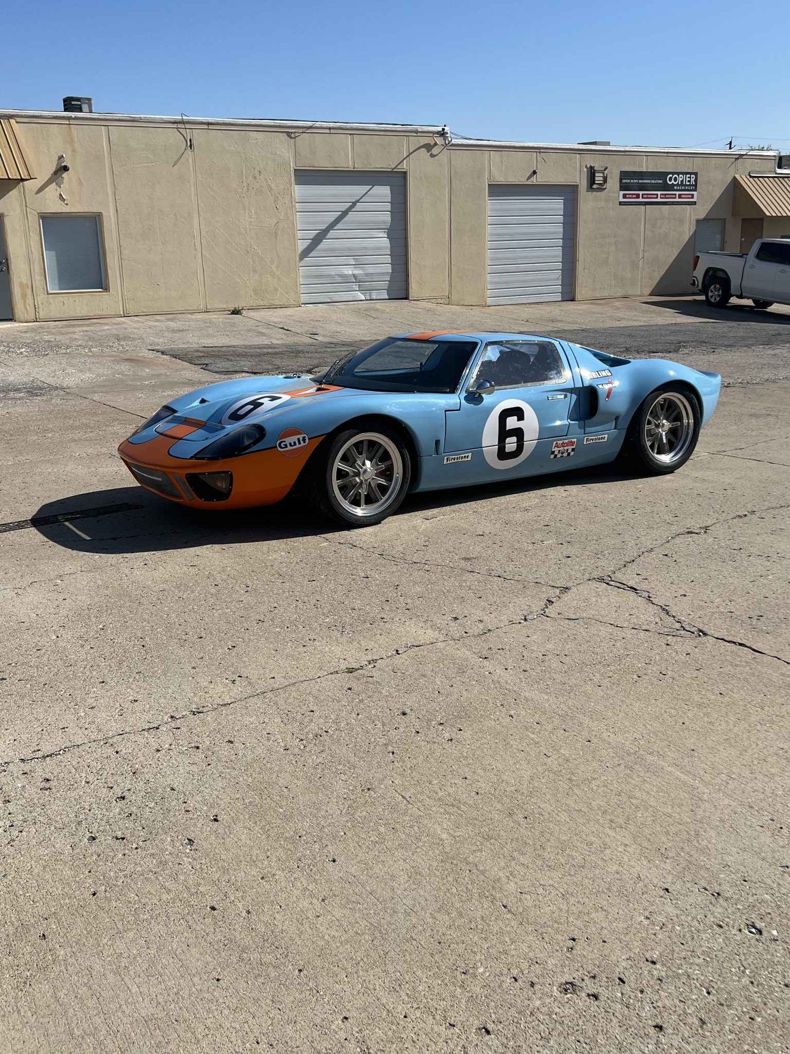 Ardern Cars GT40 Replica zu verkaufen – Gulf-Look mit 302 V8