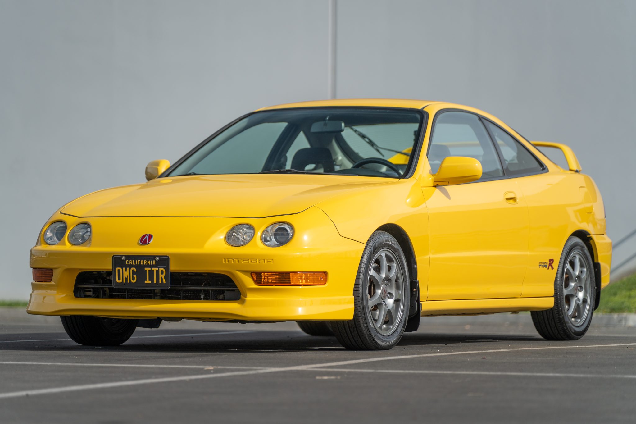 2001 Acura Integra Type R for Sale – Phoenix Yellow VTEC Coupe