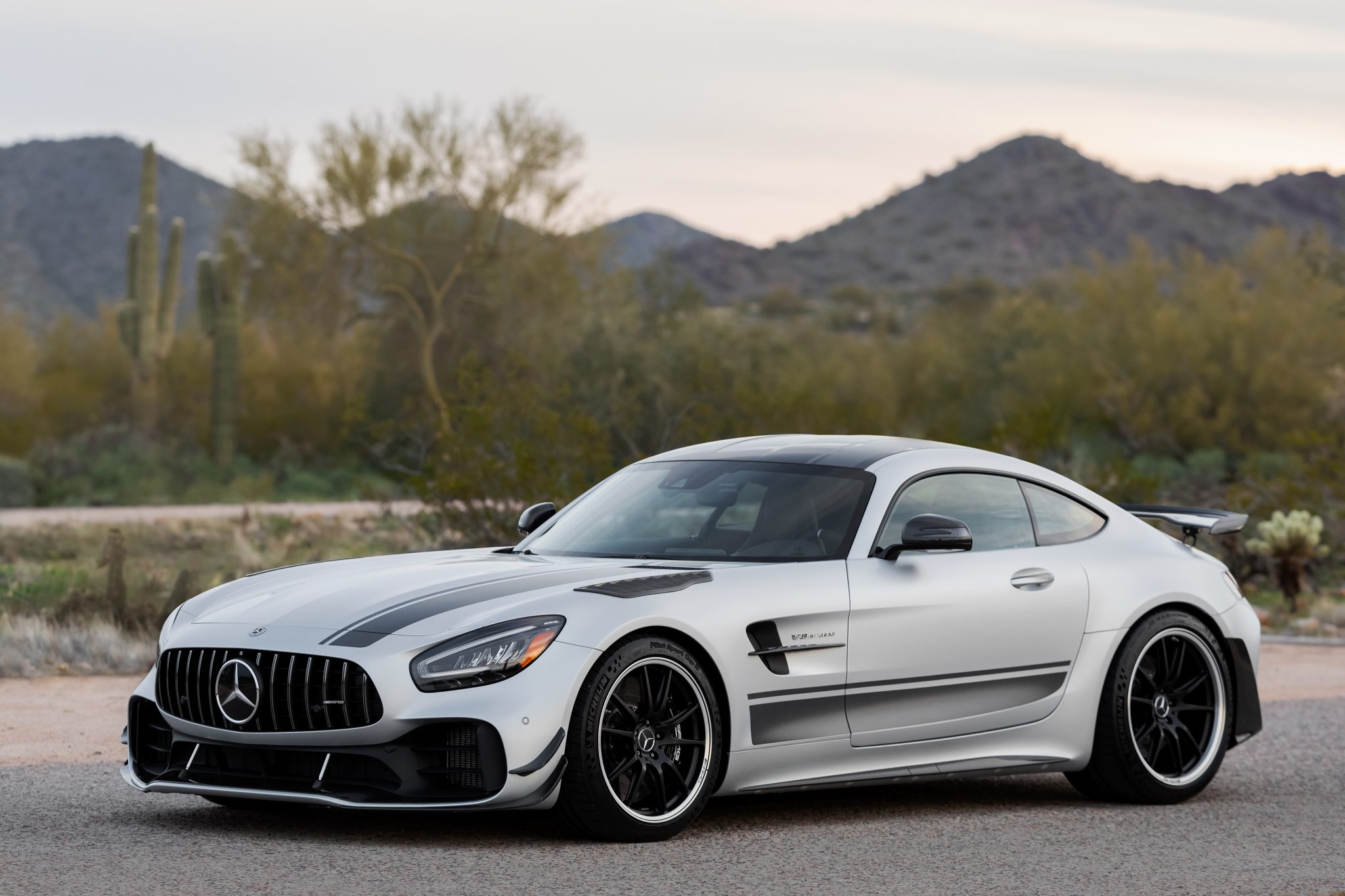 2020 Mercedes-Benz AMG zu verkaufen – V8-Coupé in Iridiumsilber Magno