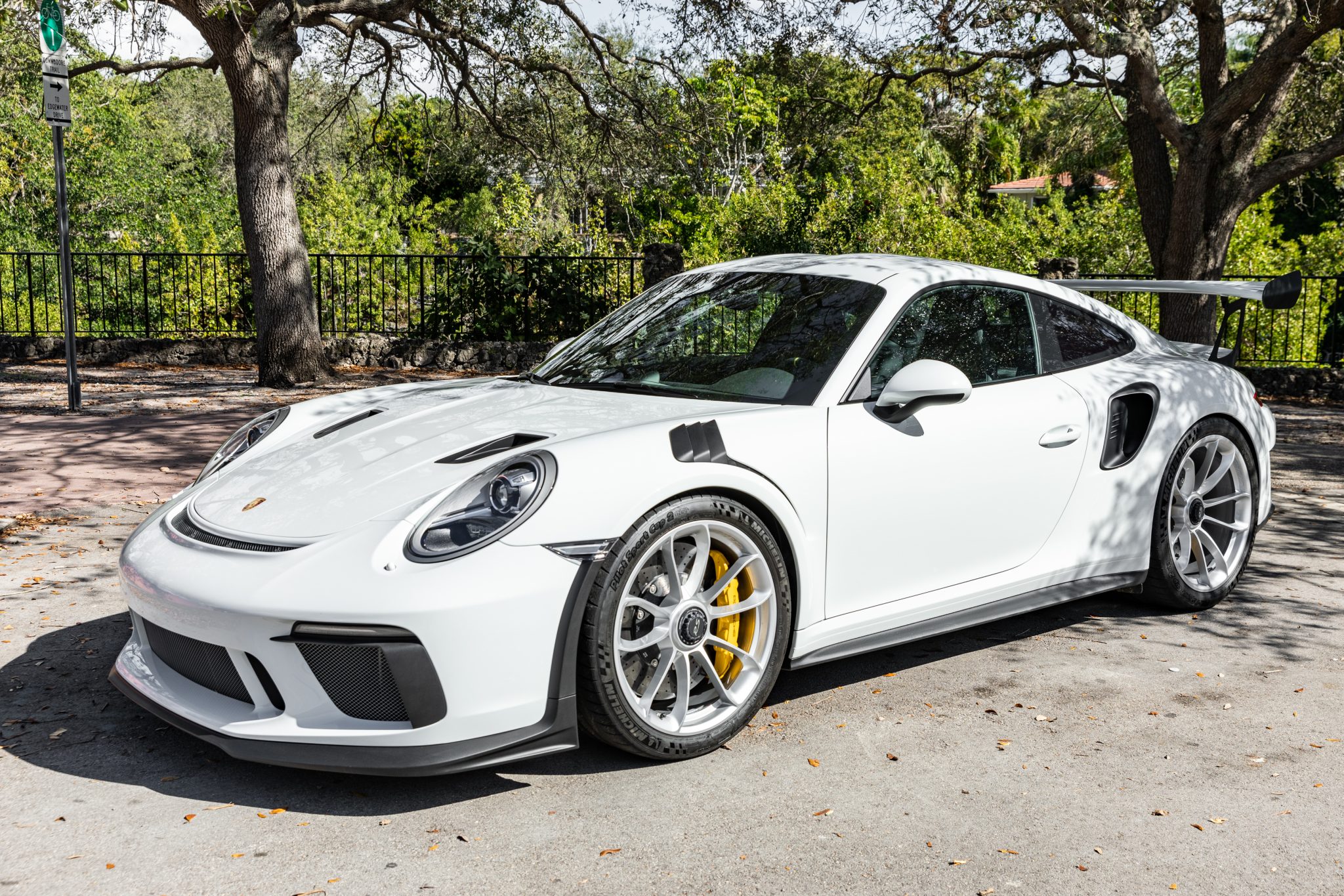 2019 Porsche 991 GT3 zu verkaufen – Weißer 4,0-Liter PDK