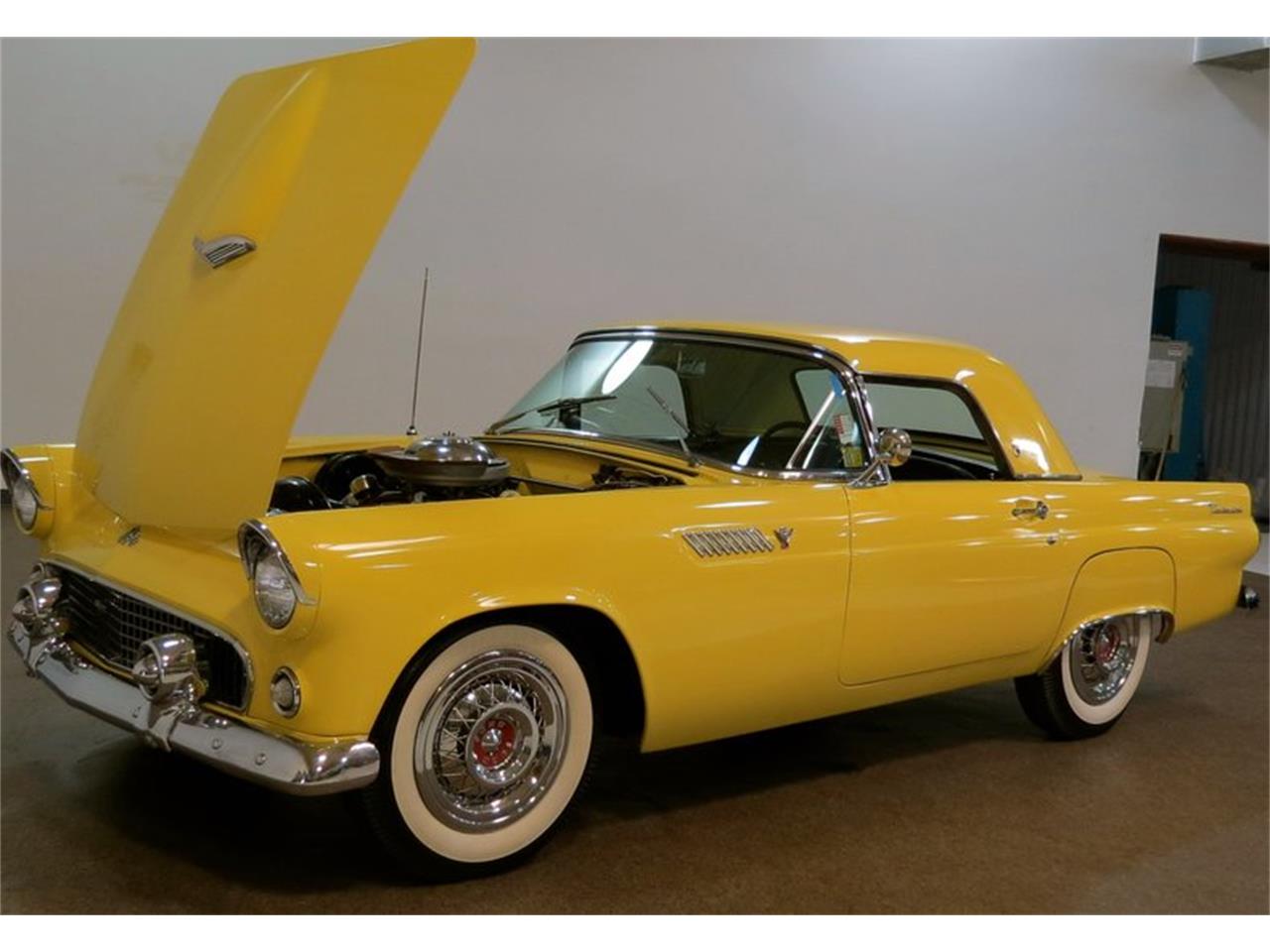 Ford Thunderbird
