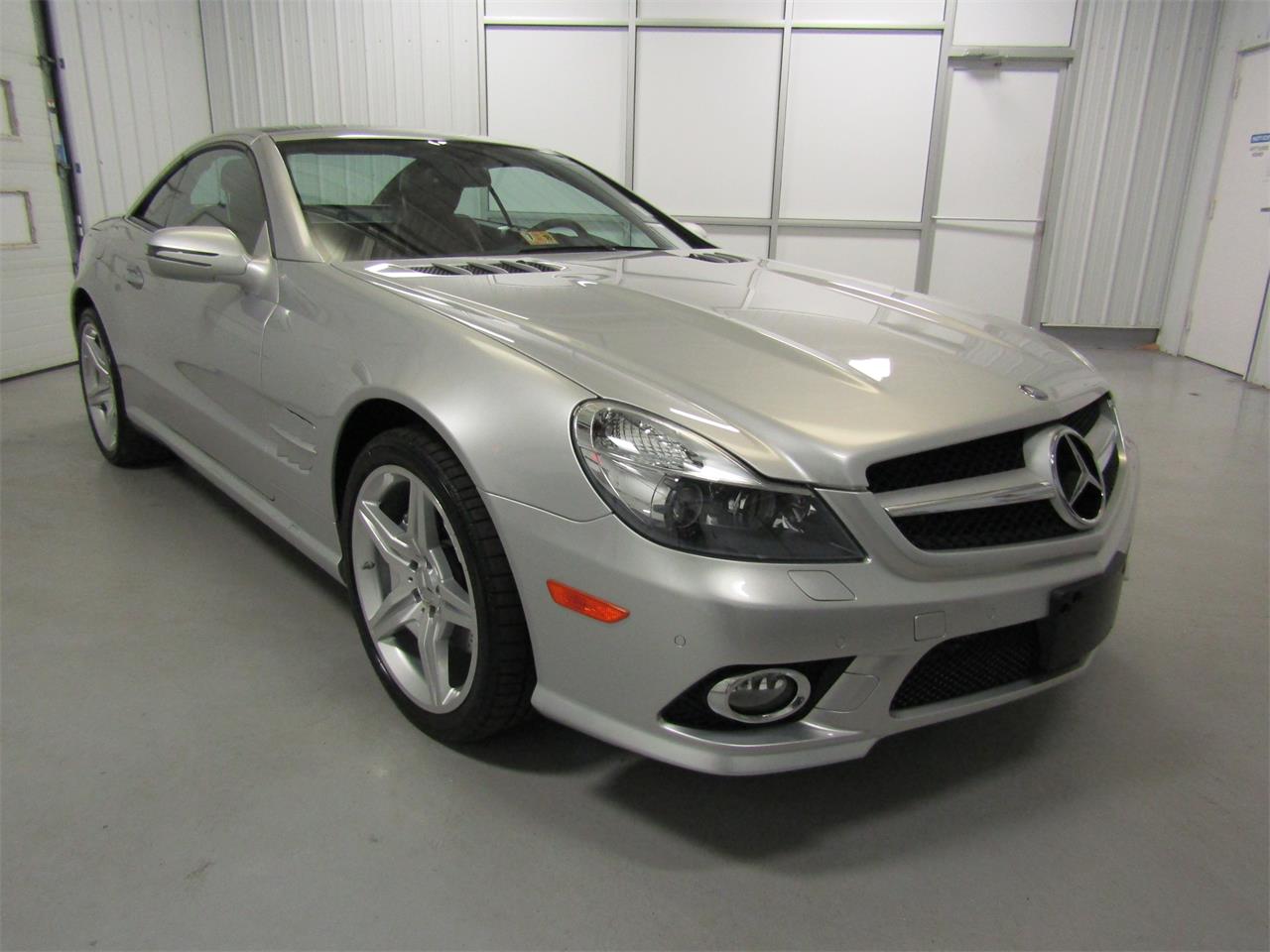 Mercedes-Benz SL Class
