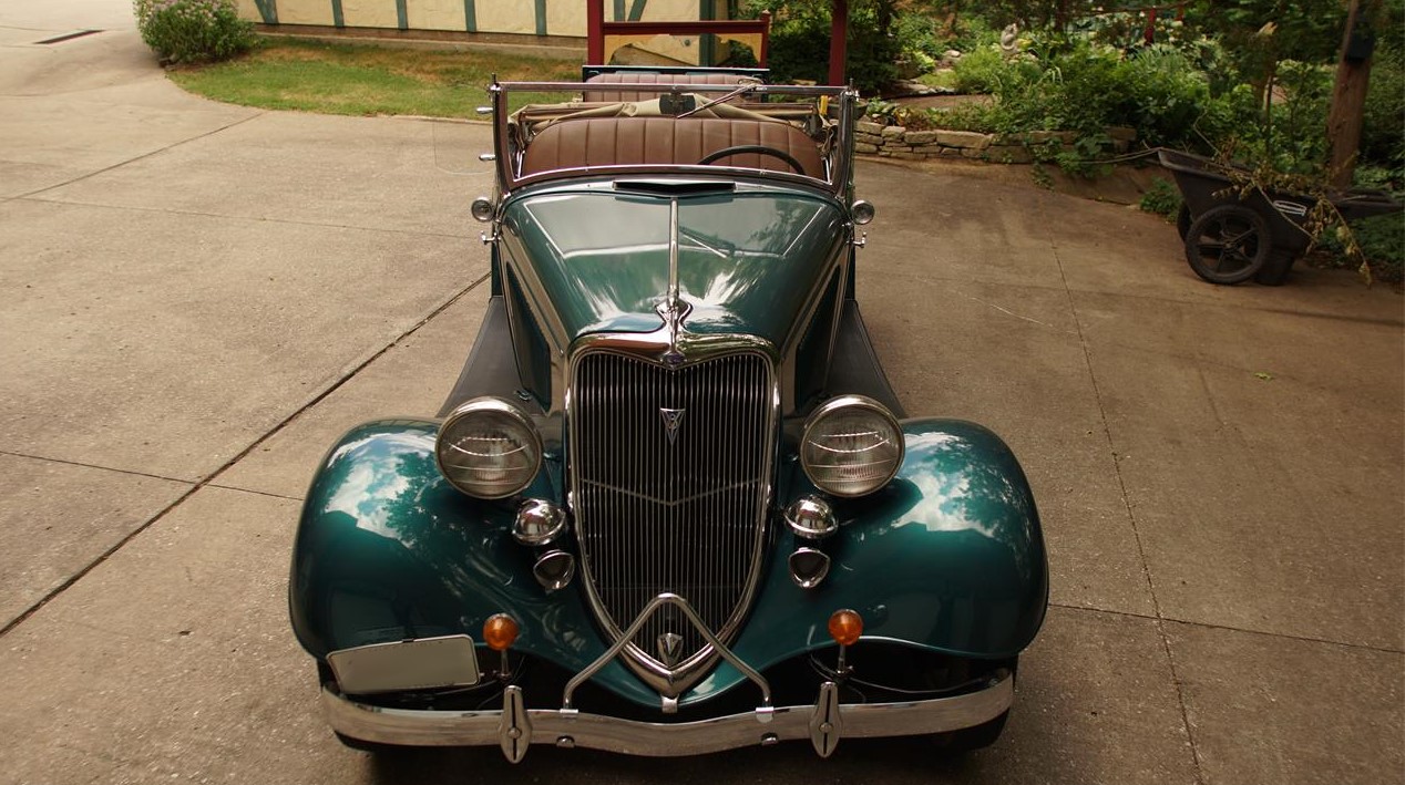 1934 Ford Roadster