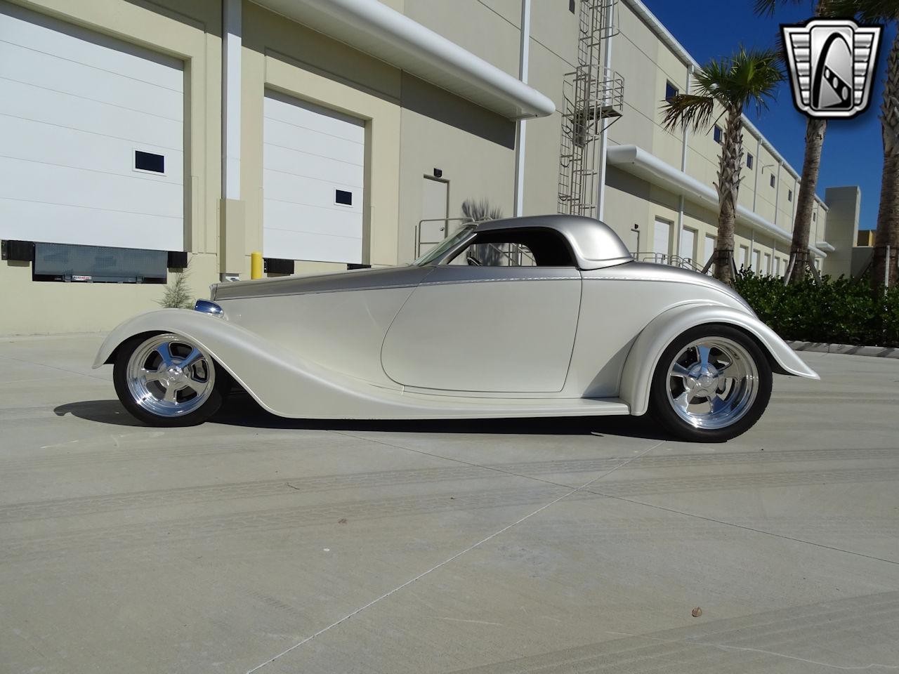 1933 Ford Roadster