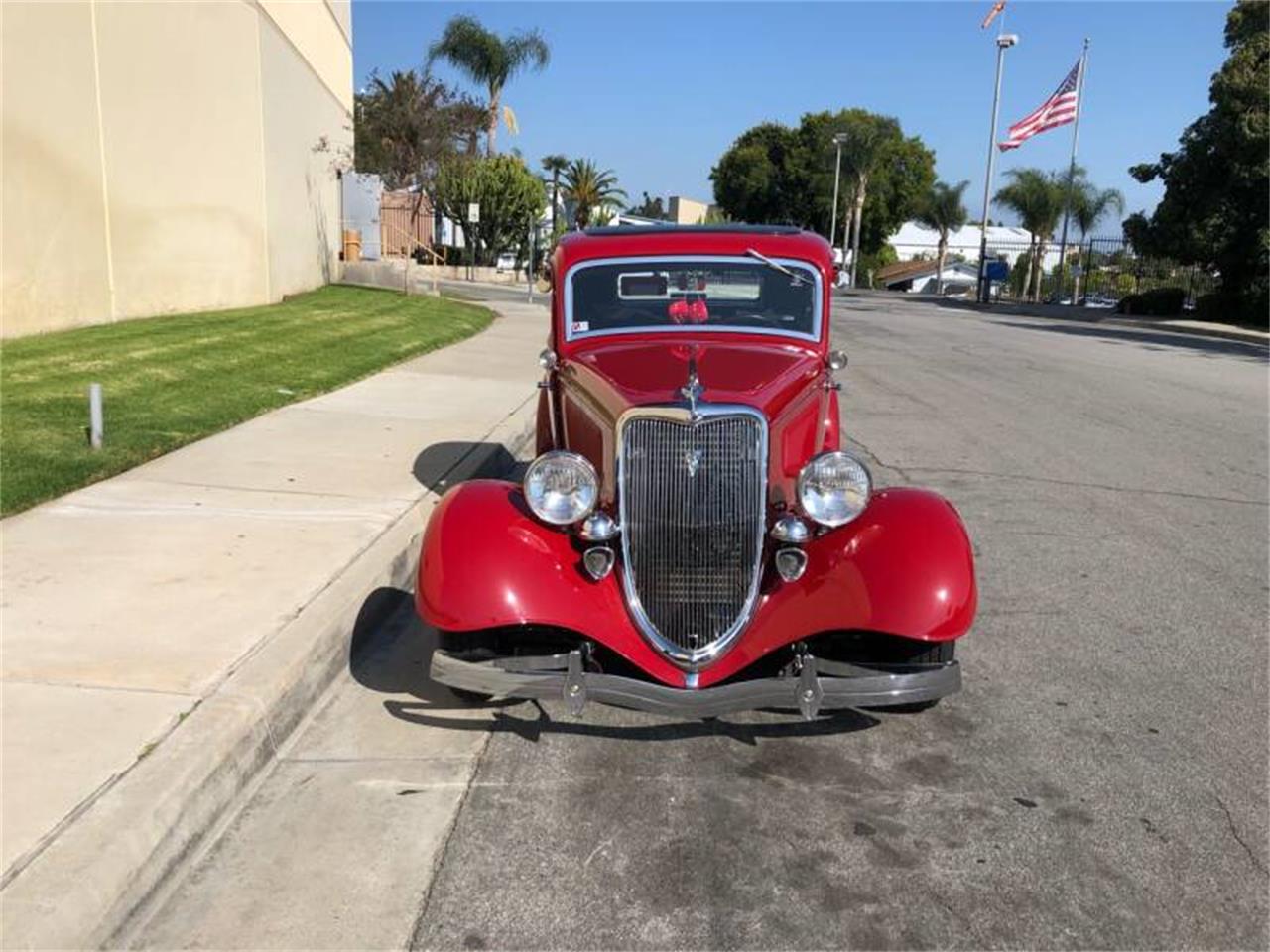 1934 Ford 5-Window Coupe