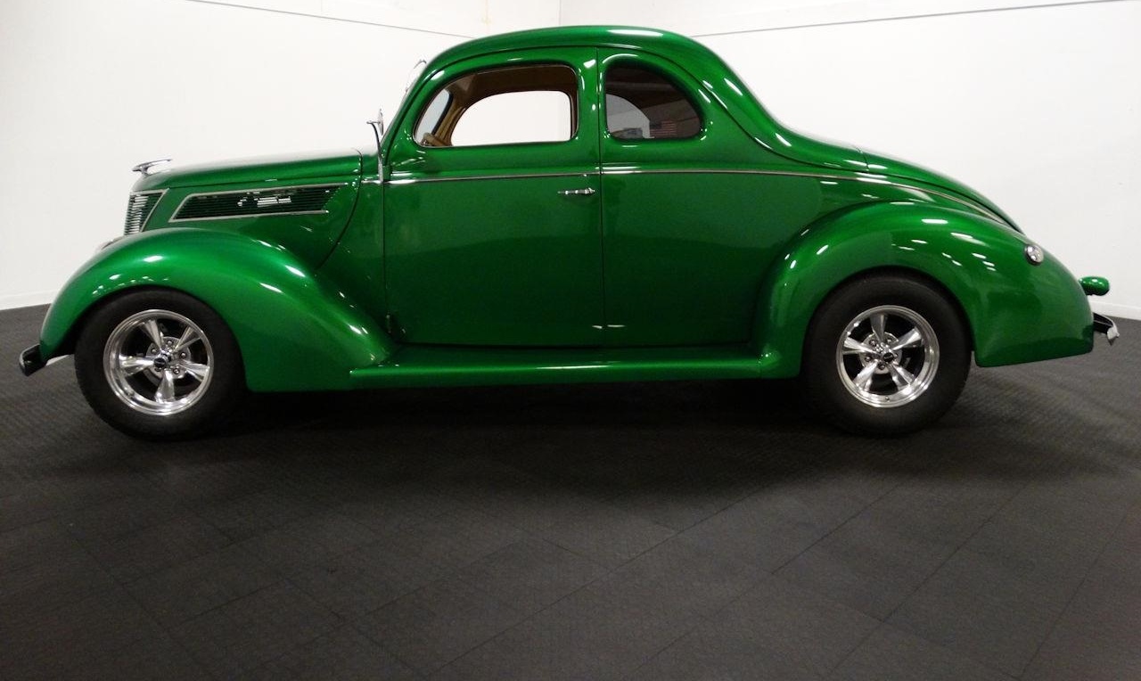 1937 Ford Coupe