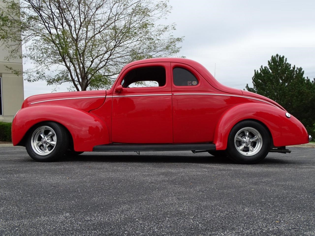 1939 Ford Deluxe