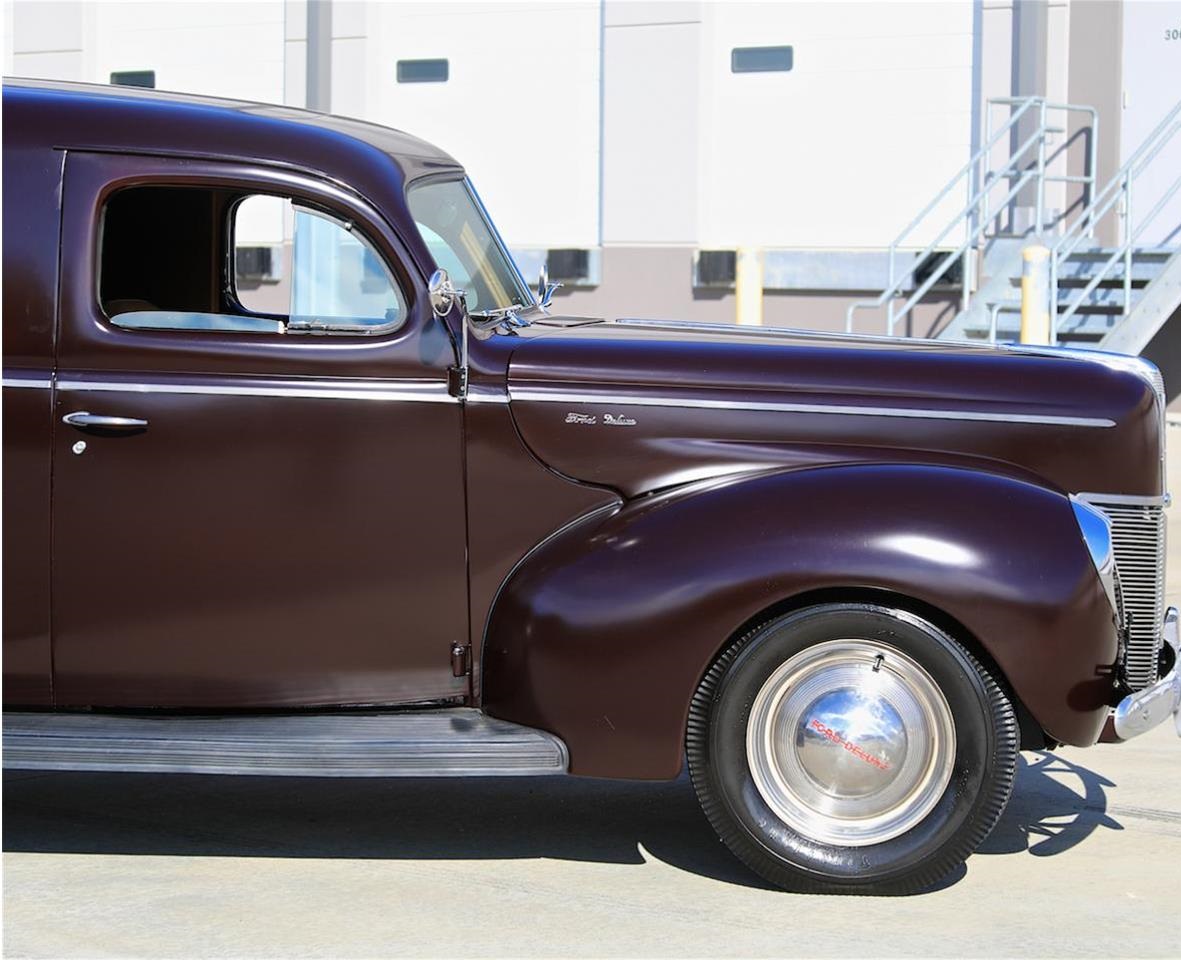 1940 Ford Deluxe
